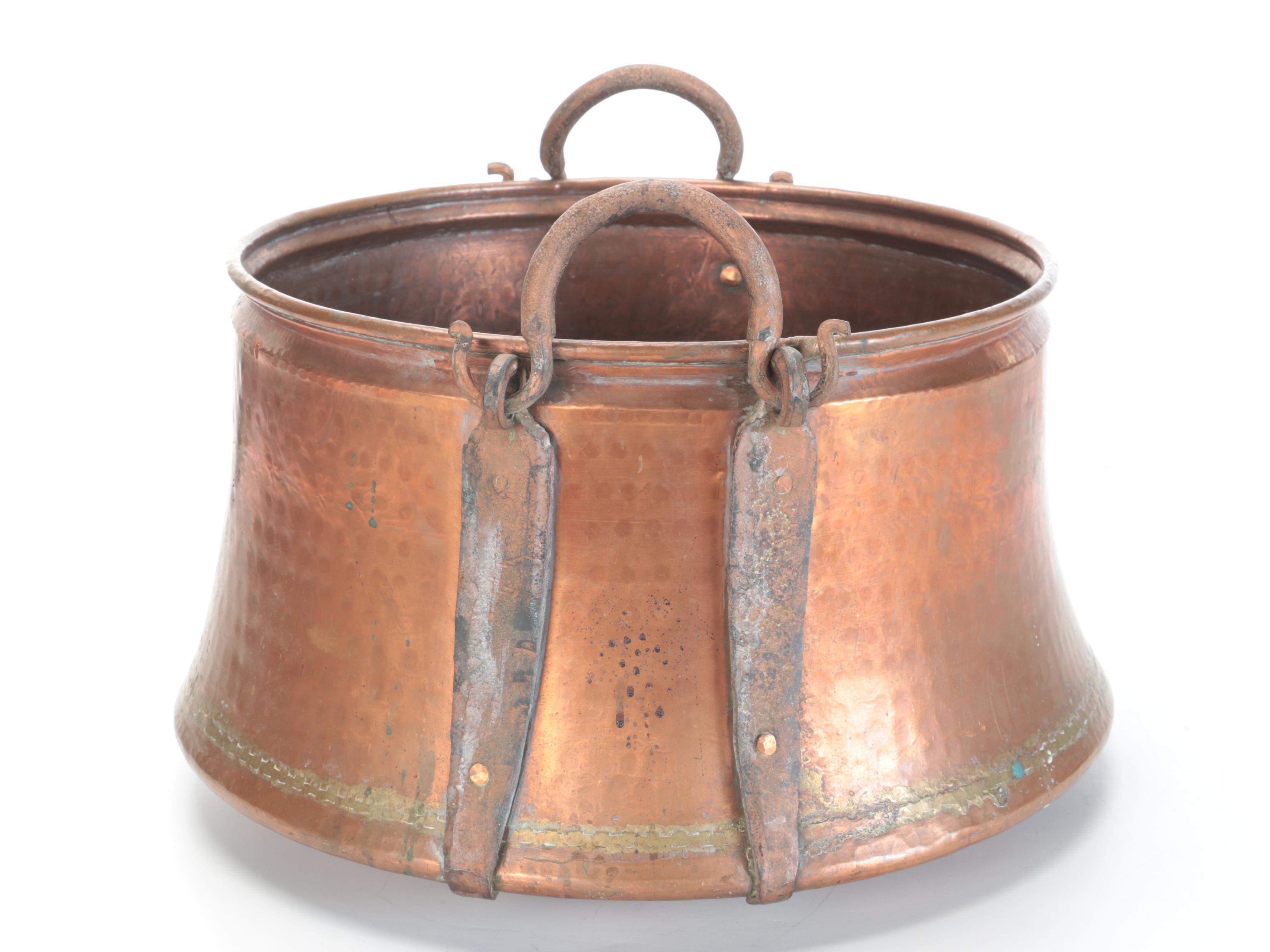 Hammered Dovetailed Copper Cauldron with Wrought Handles