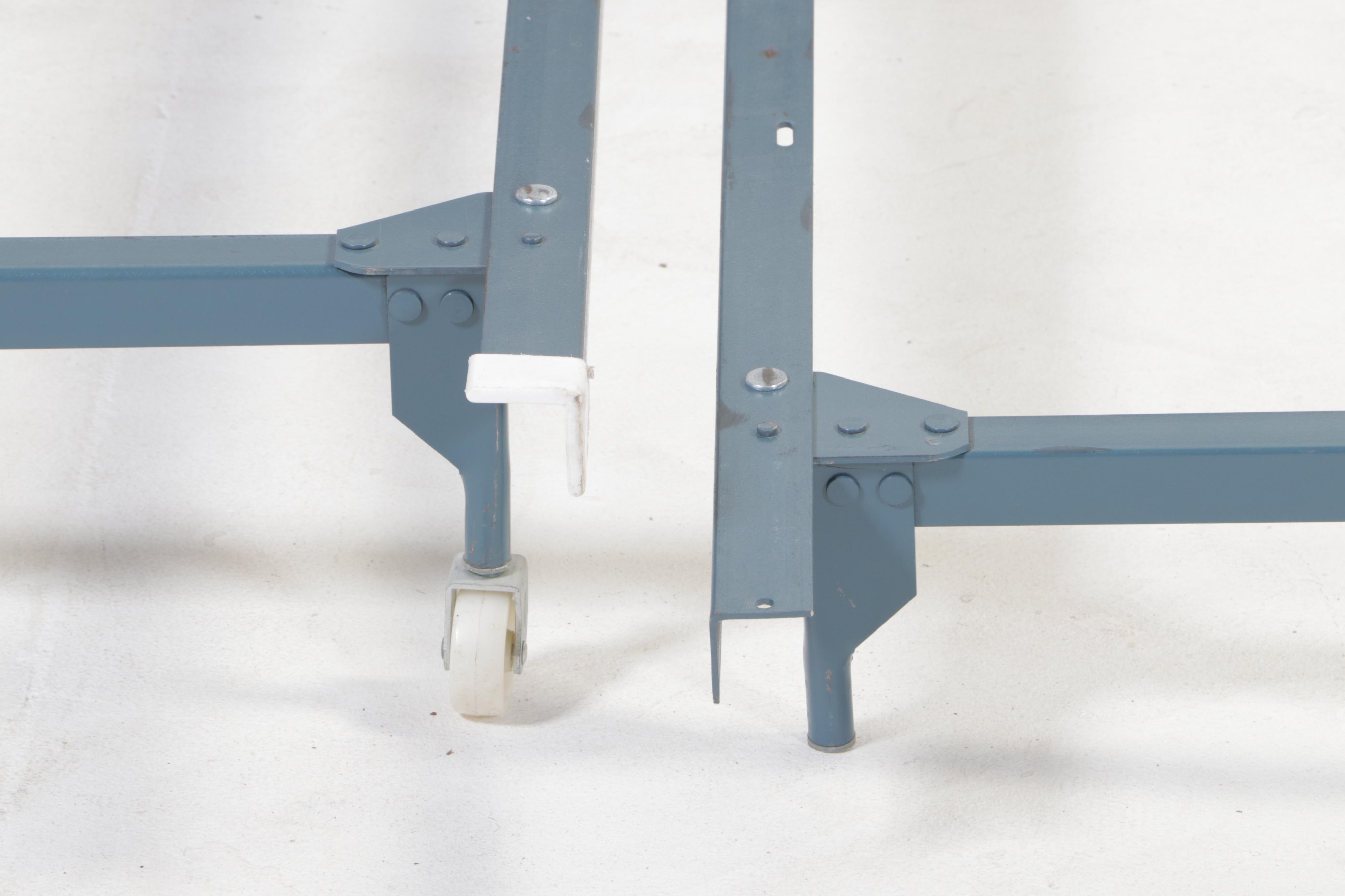 Henredon Walnut and Crossbanded King Size Headboard with Metal Frame