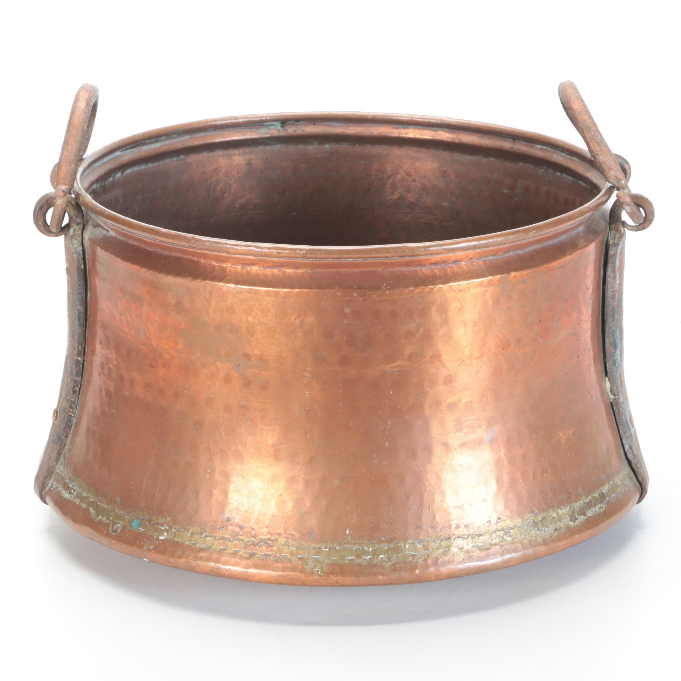 Hammered Dovetailed Copper Cauldron with Wrought Handles