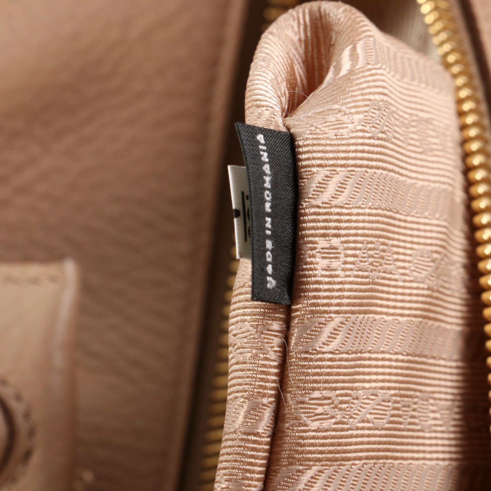 Prada Open Tote in Vitello Daino Leather