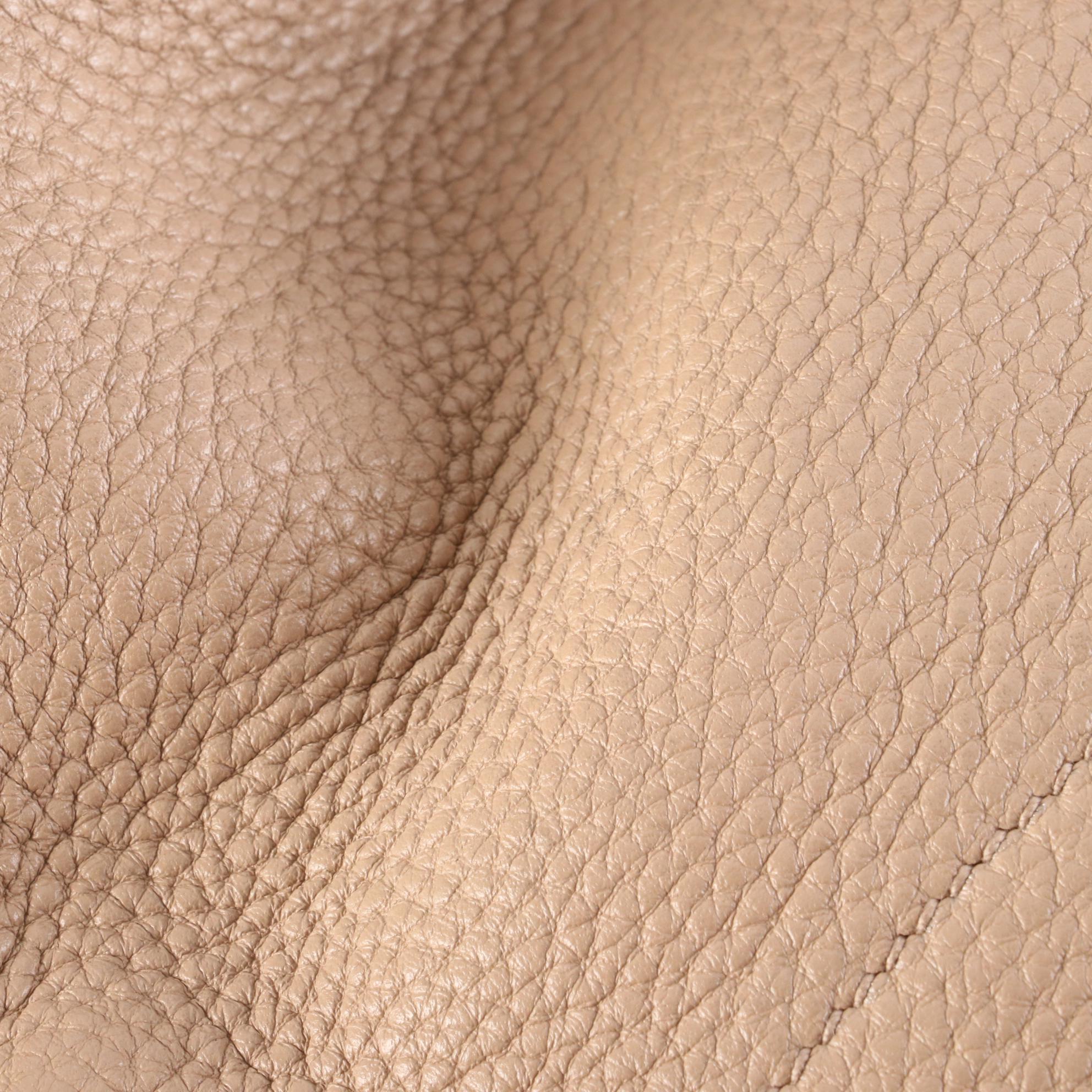 Prada Open Tote in Vitello Daino Leather