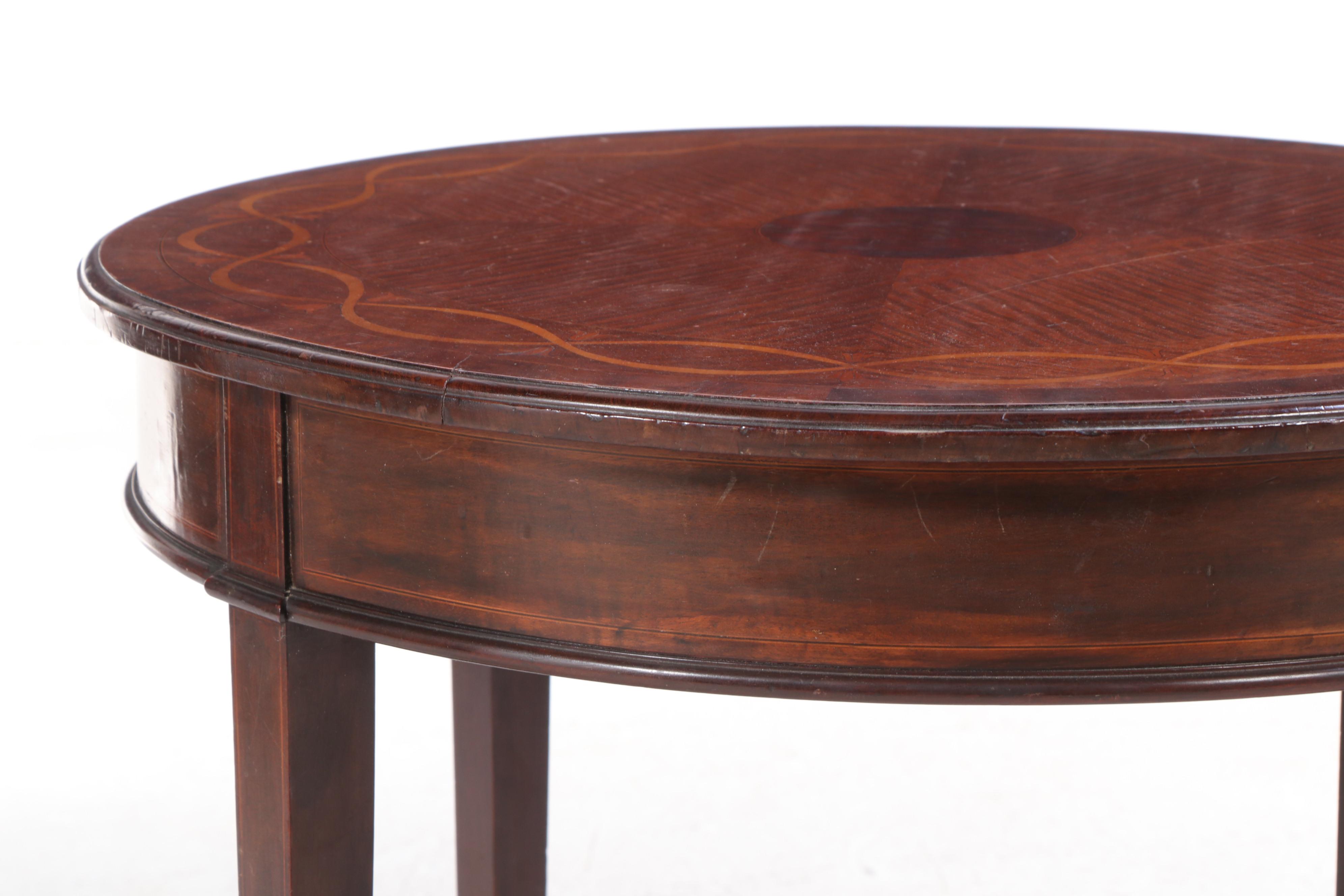 Federal Style Mahogany and Marquetry Side Table, Early to Mid 20th Century