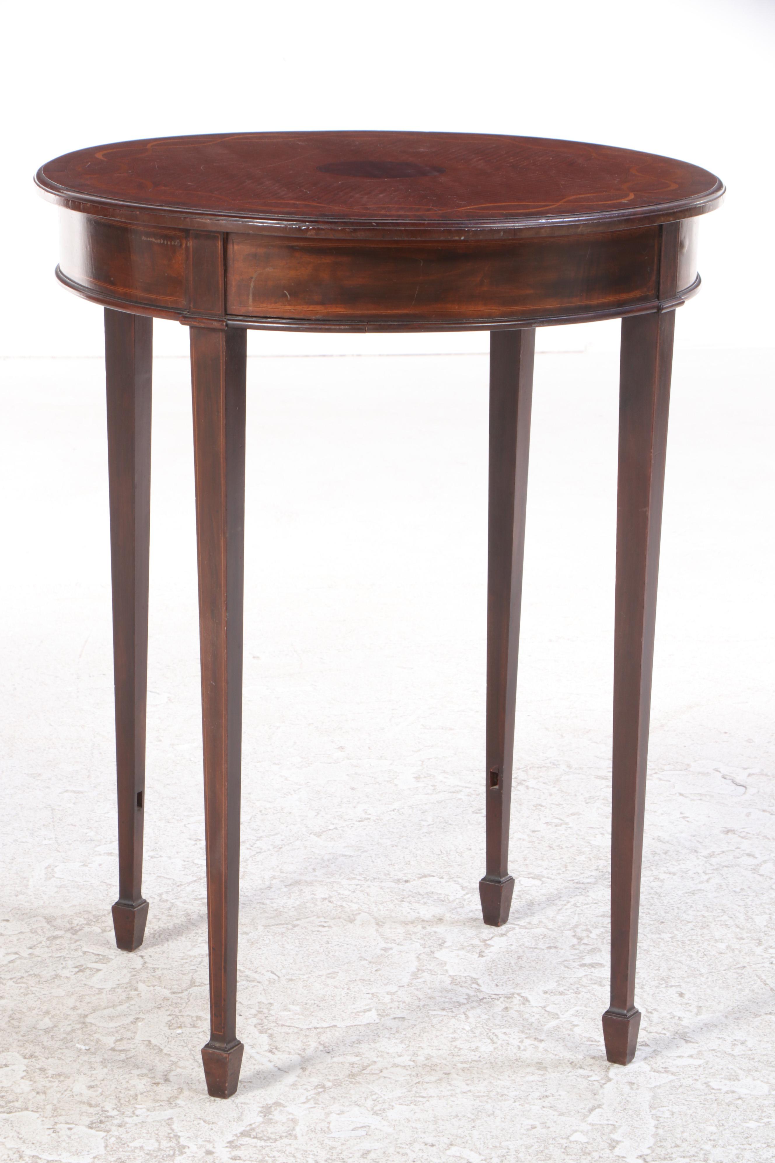 Federal Style Mahogany and Marquetry Side Table, Early to Mid 20th Century