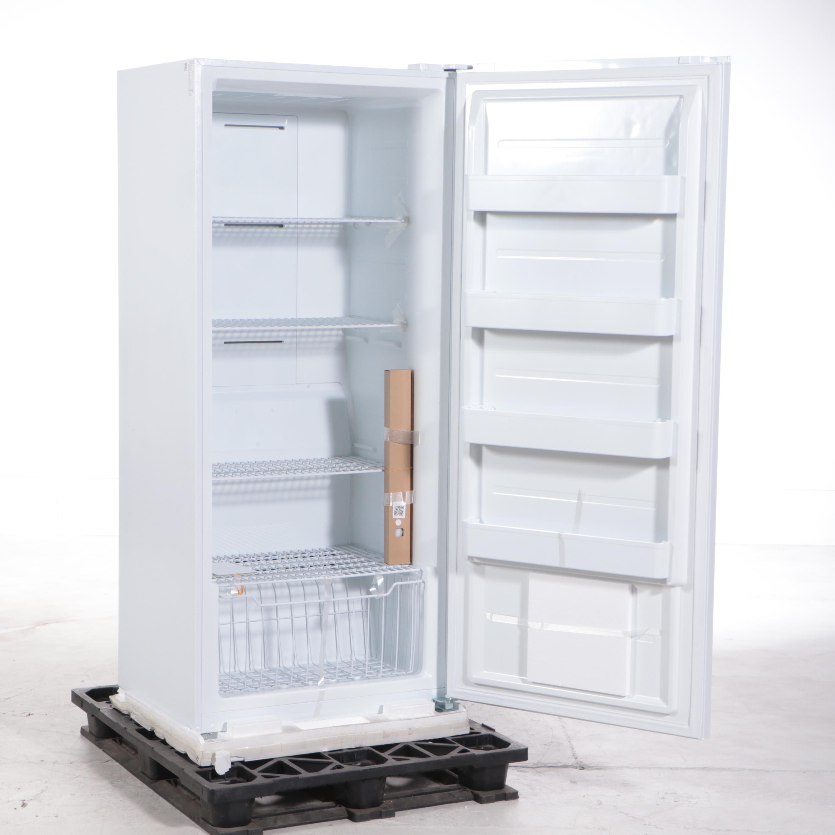 Insignia Garage Ready Convertible Upright Freezer
