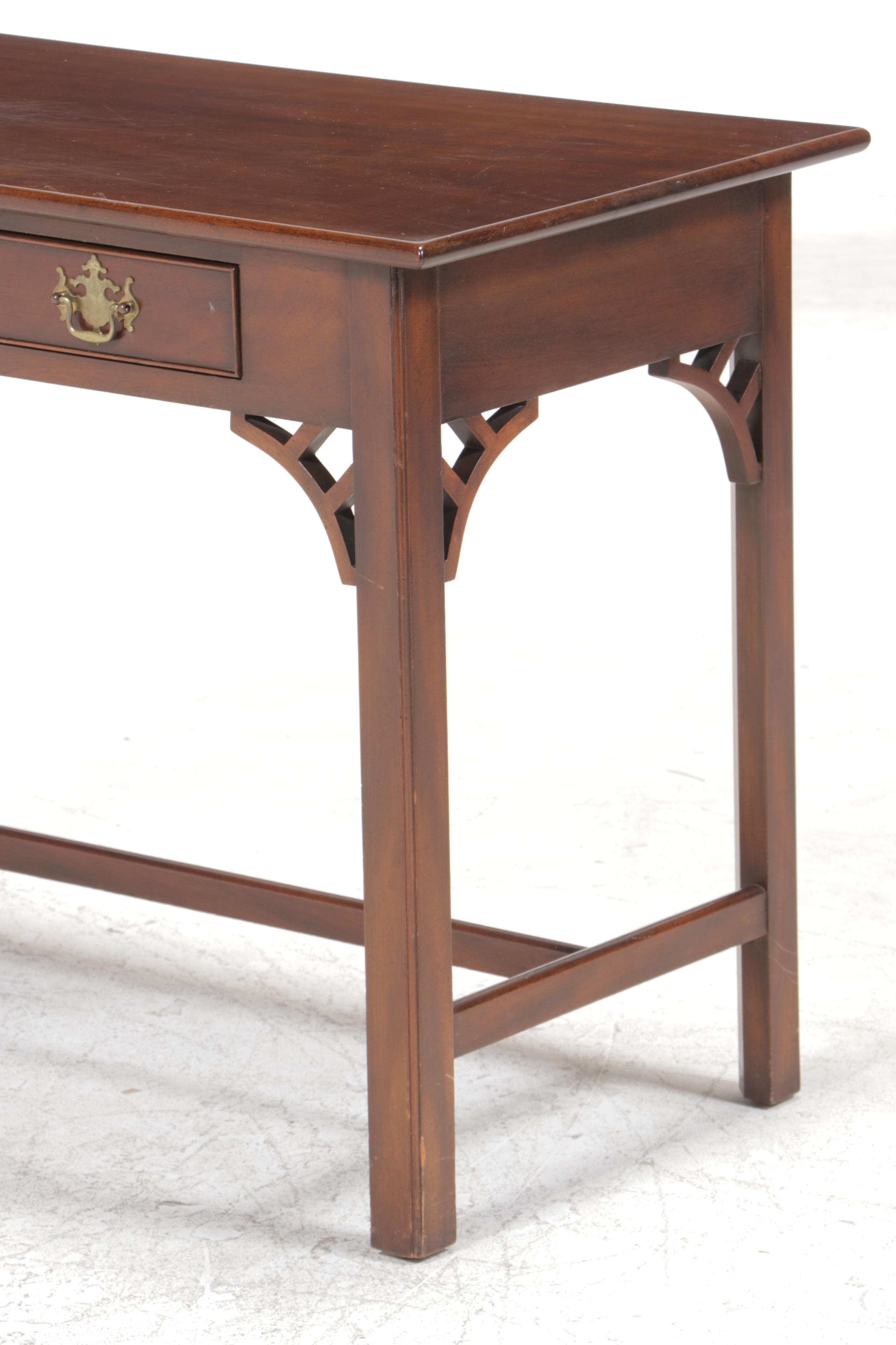 Kittinger "Williamsburg Adaptation" Mahogany Single-Drawer Writing Table