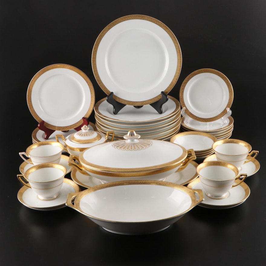 Thomas Bavarian Gilt Porcelain Dinnerware, Mid to Late 20th Century