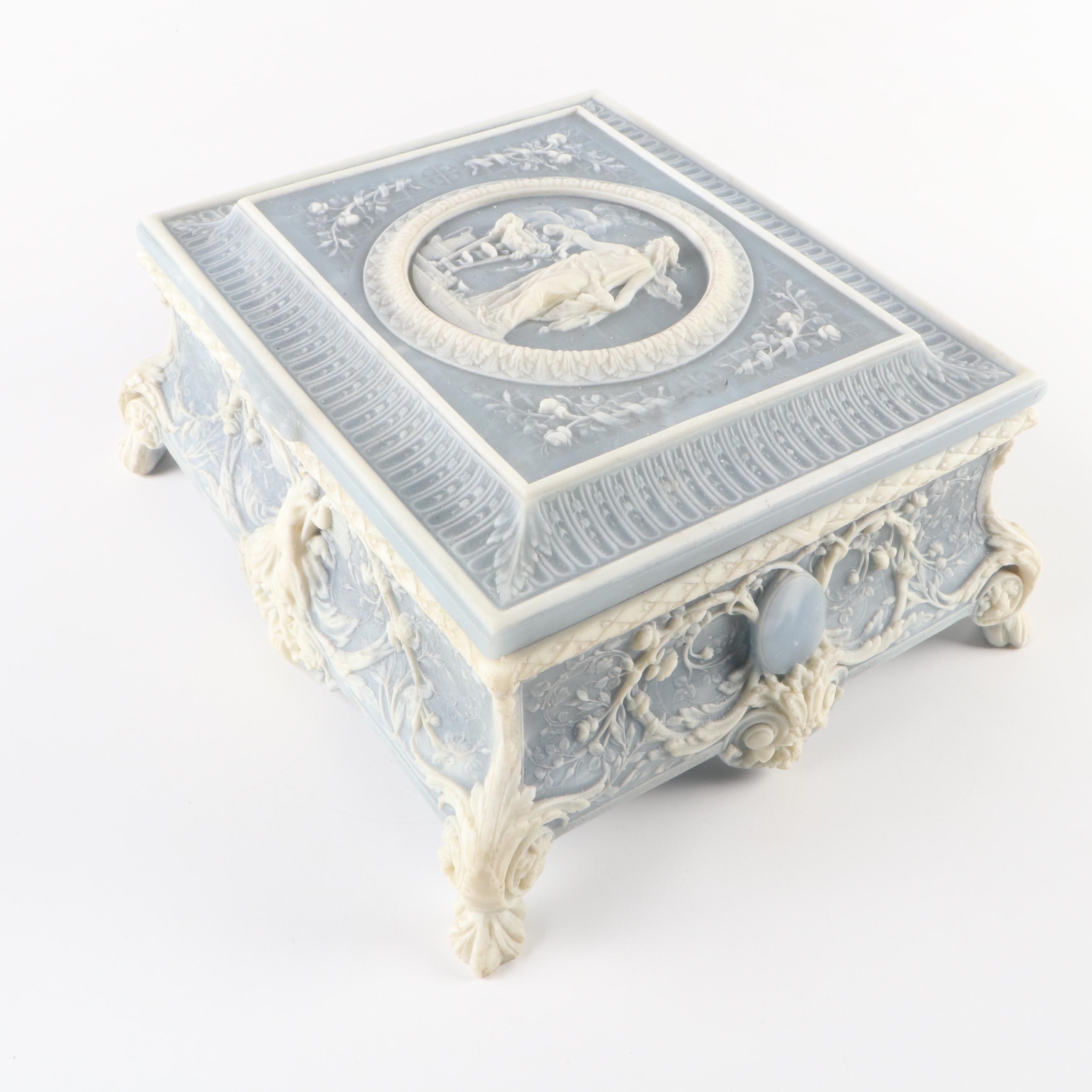 Cameo Incolay Stone Box