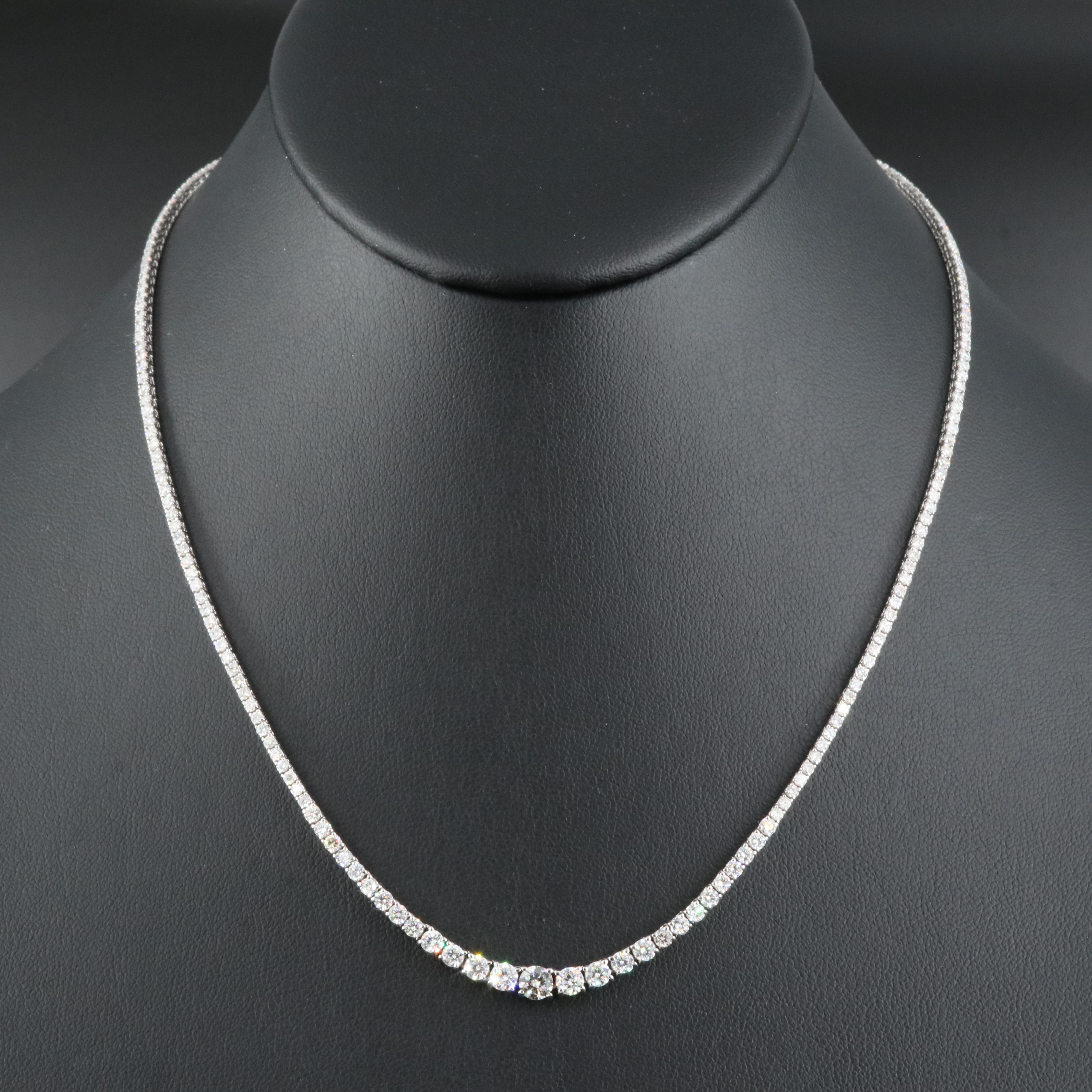 14K 5.25 CTW Diamond Graduated Rivière Necklace