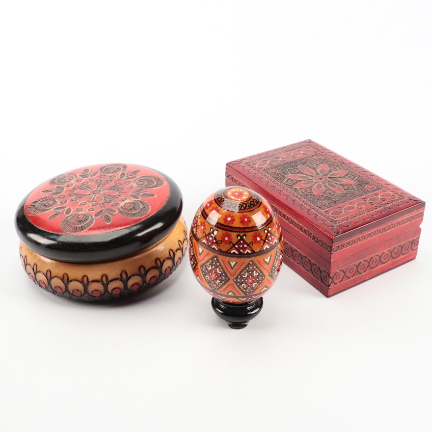 Polish Style Carved, Pyrography and Painted Trinket Boxes and Egg, Mid-20th C