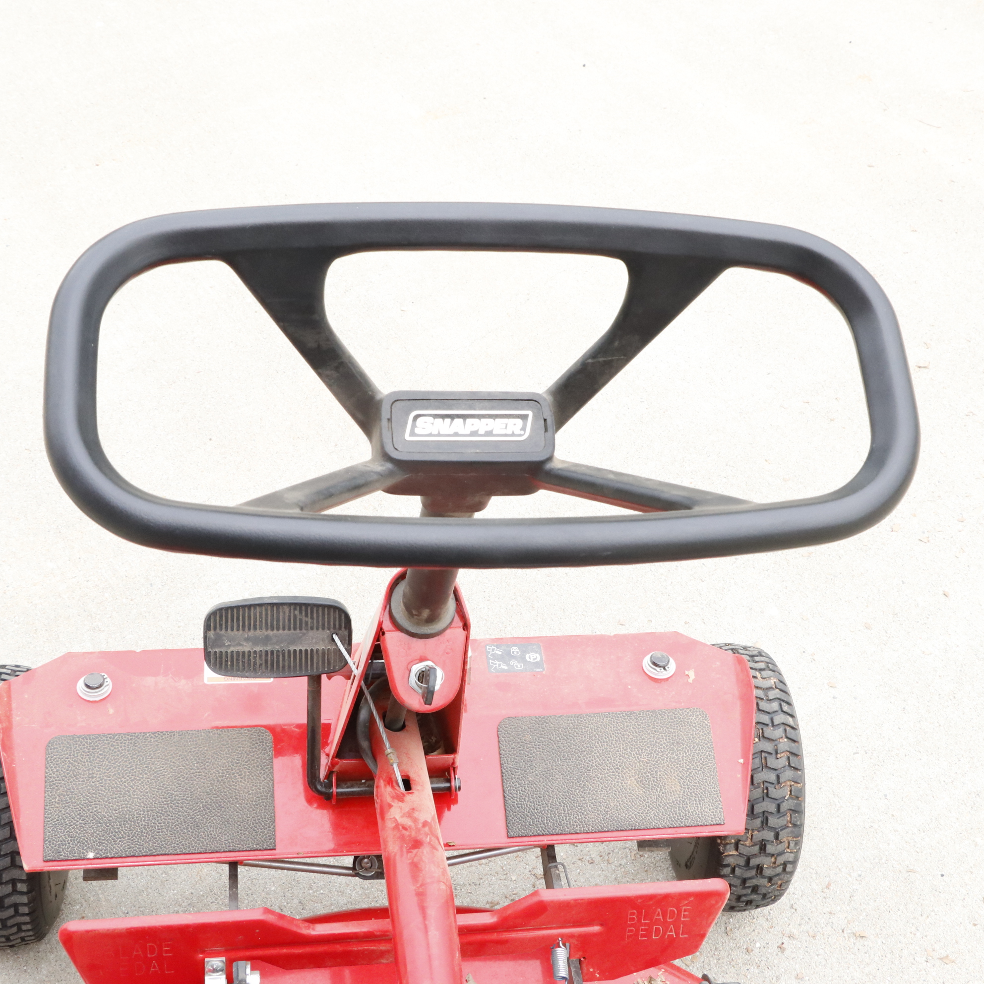 Snapper Intek Riding Mower