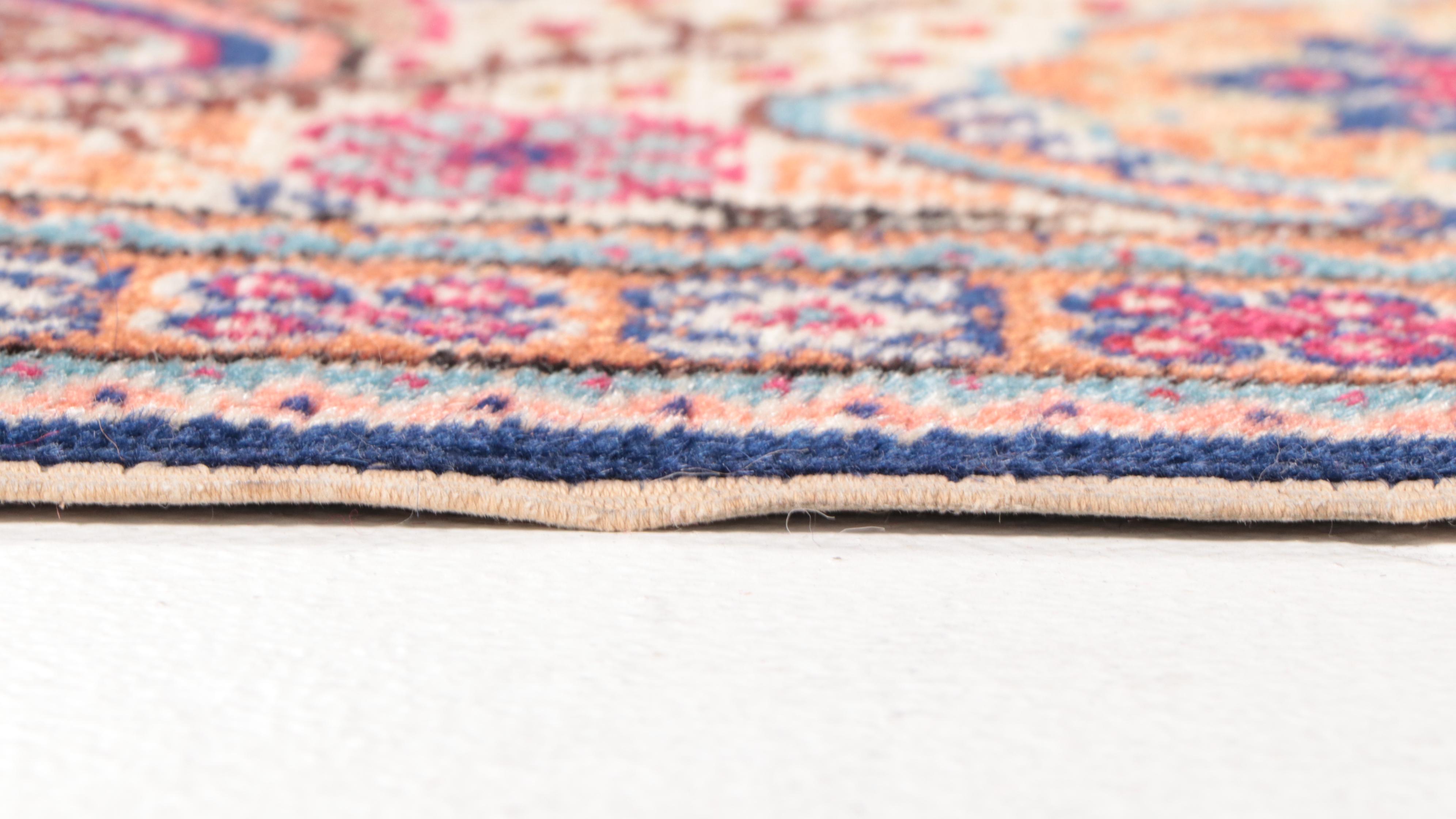 4' x 6'9 Hand-Knotted Turkish Ghiordes Prayer Rug