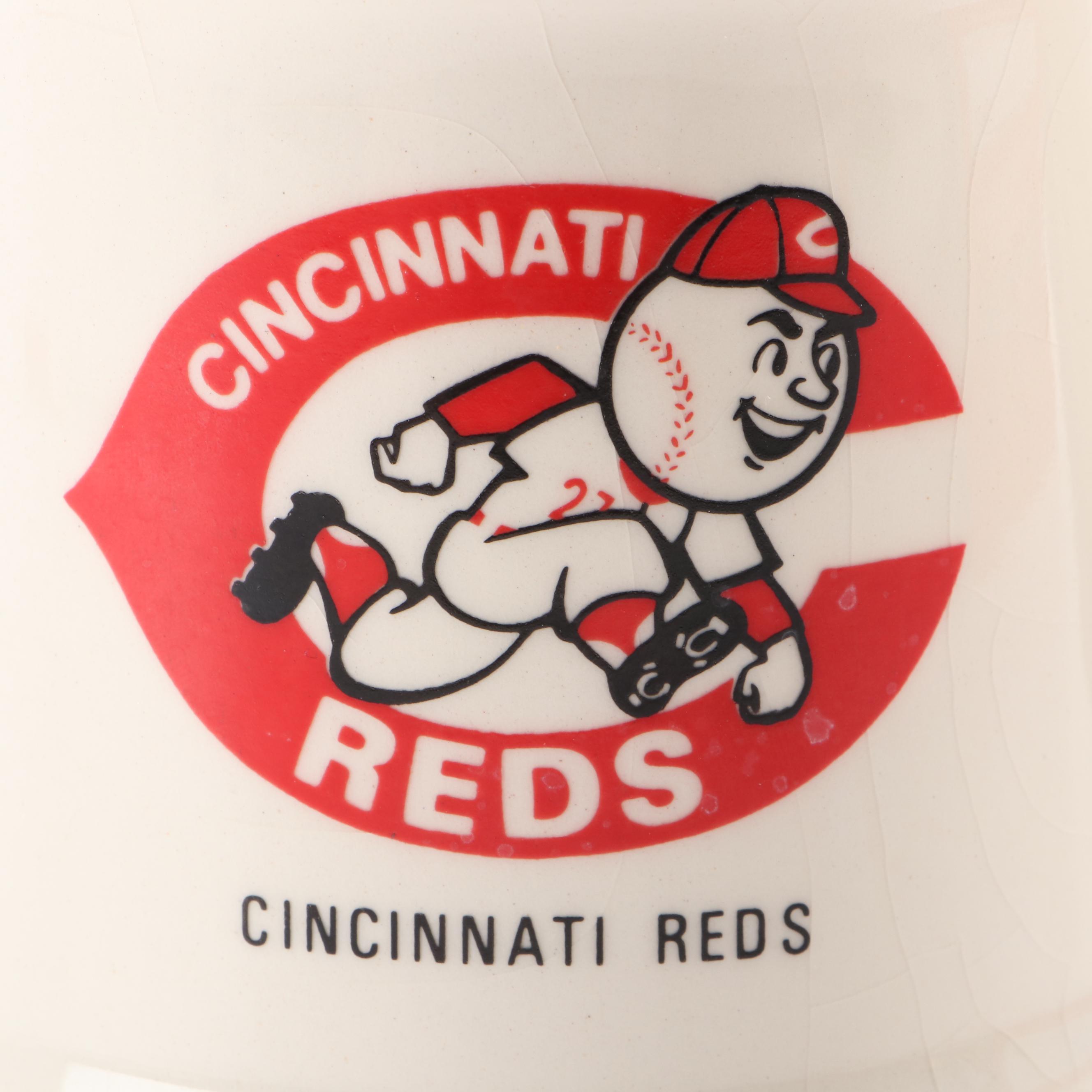 Pete Rose Bobblehead with 1975 Cincinnati Reds World Champions Stein and More