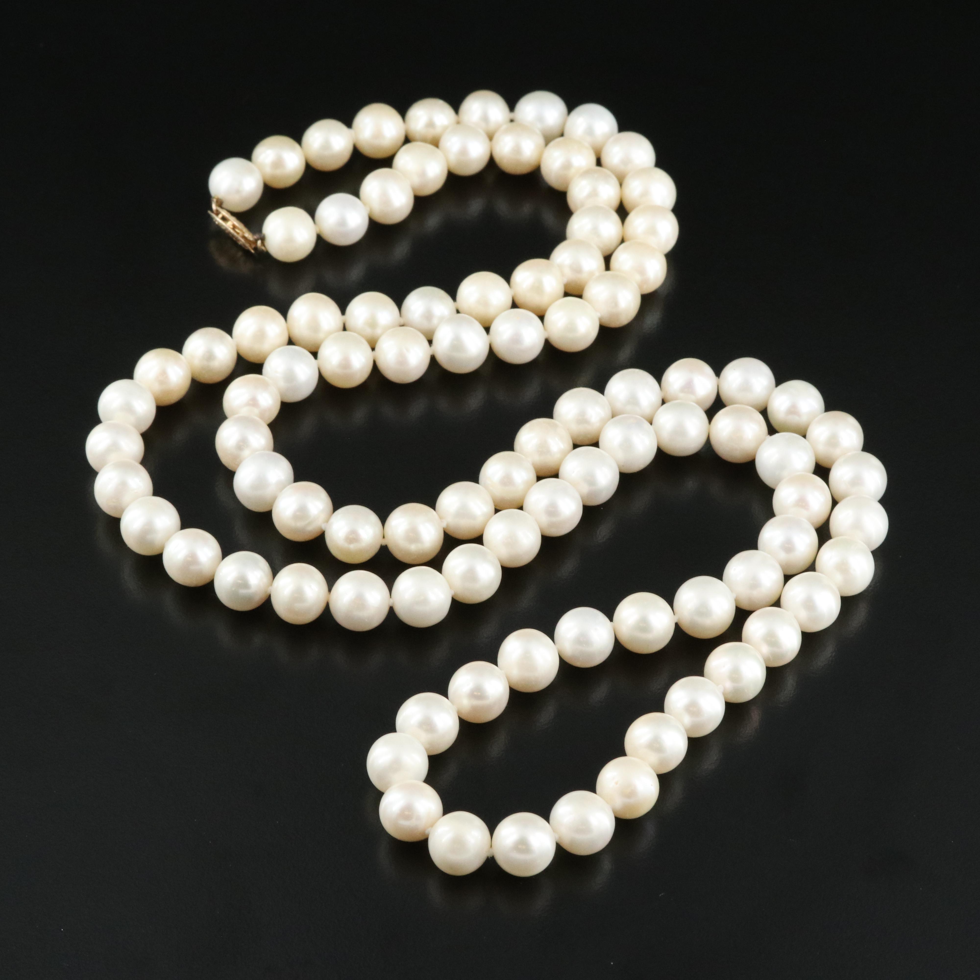 Pearl Necklace with 14K Clasp