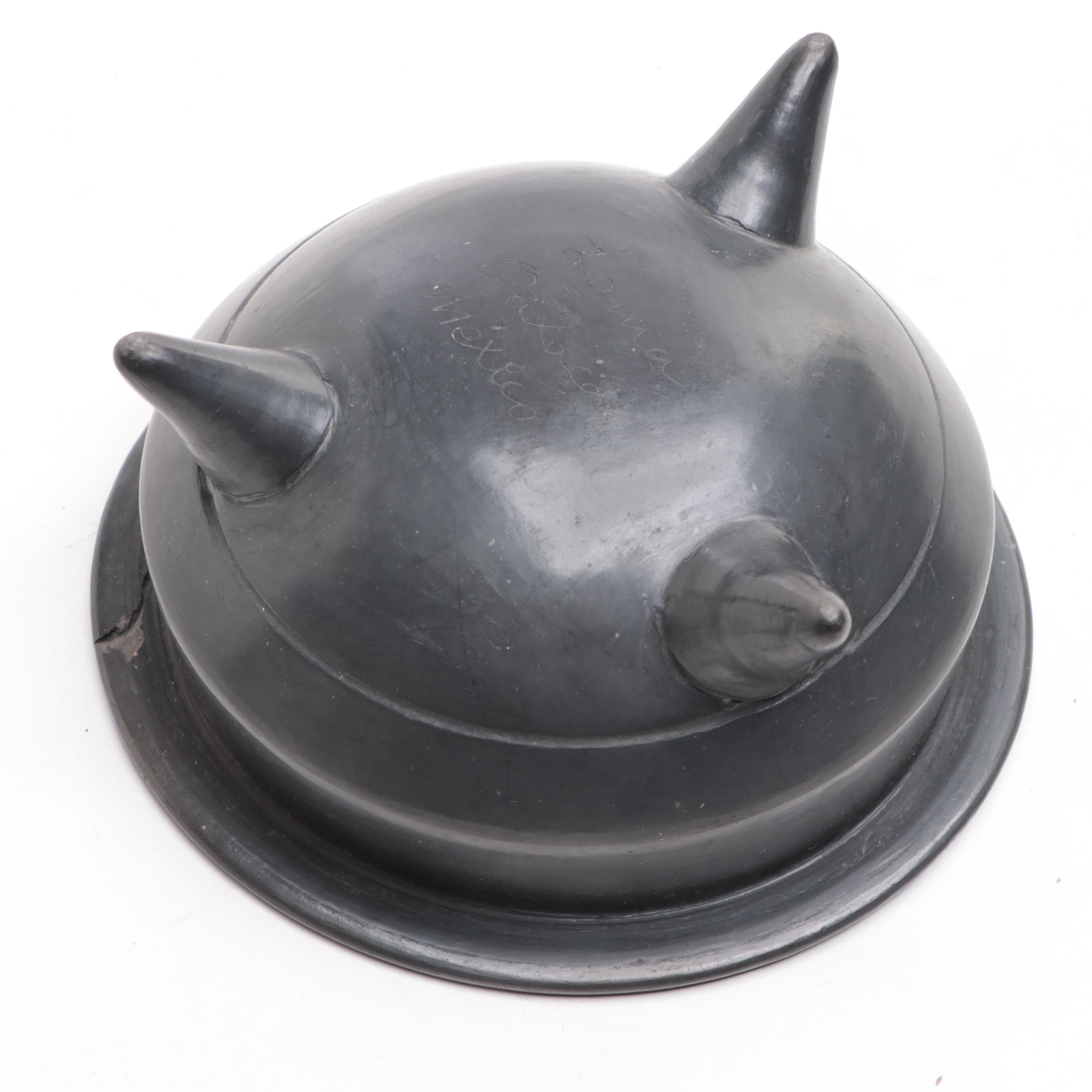 Lama Oaxaca Black Footed Pottery Bowl with Incised Decorated Pot