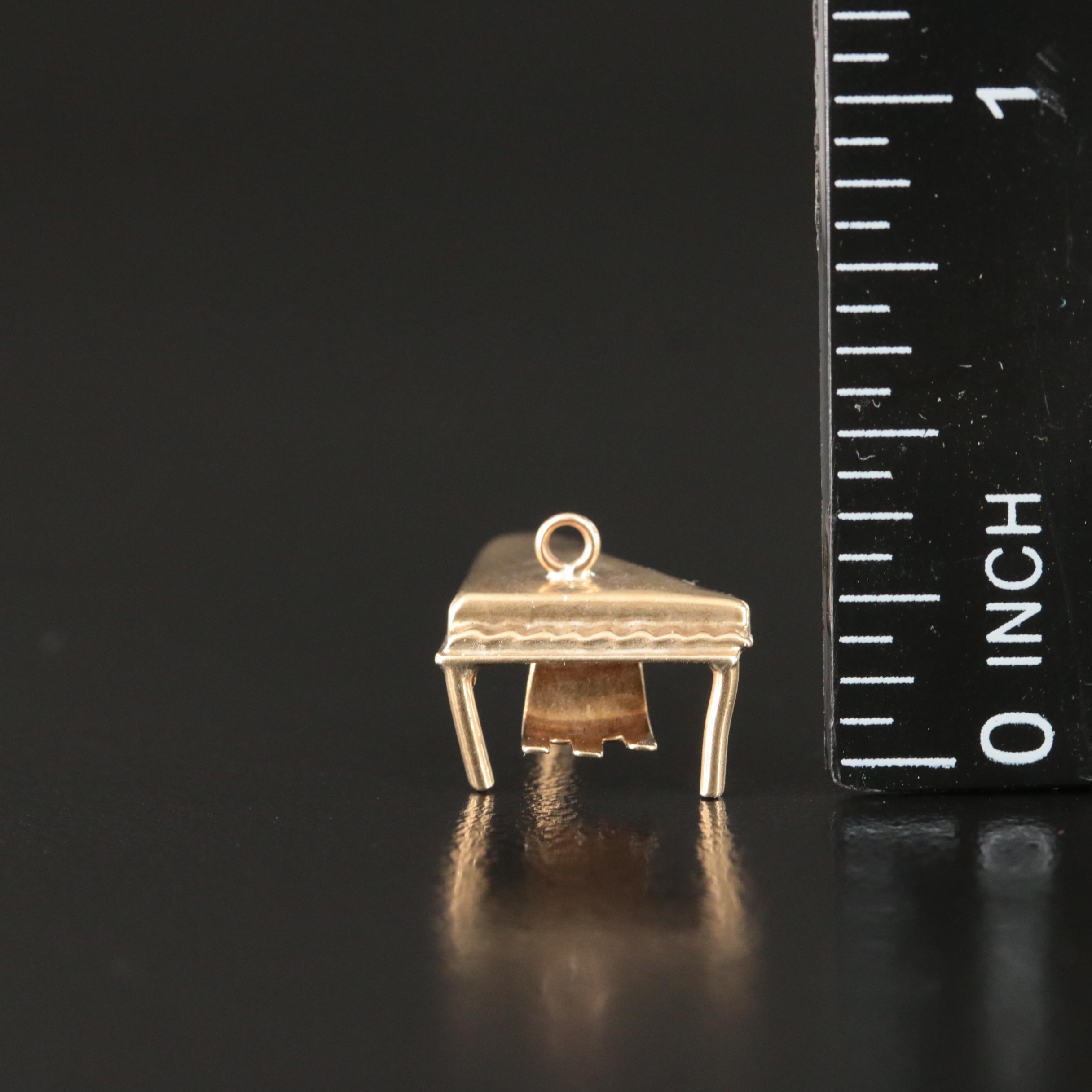 Vintage 10K Piano Charm
