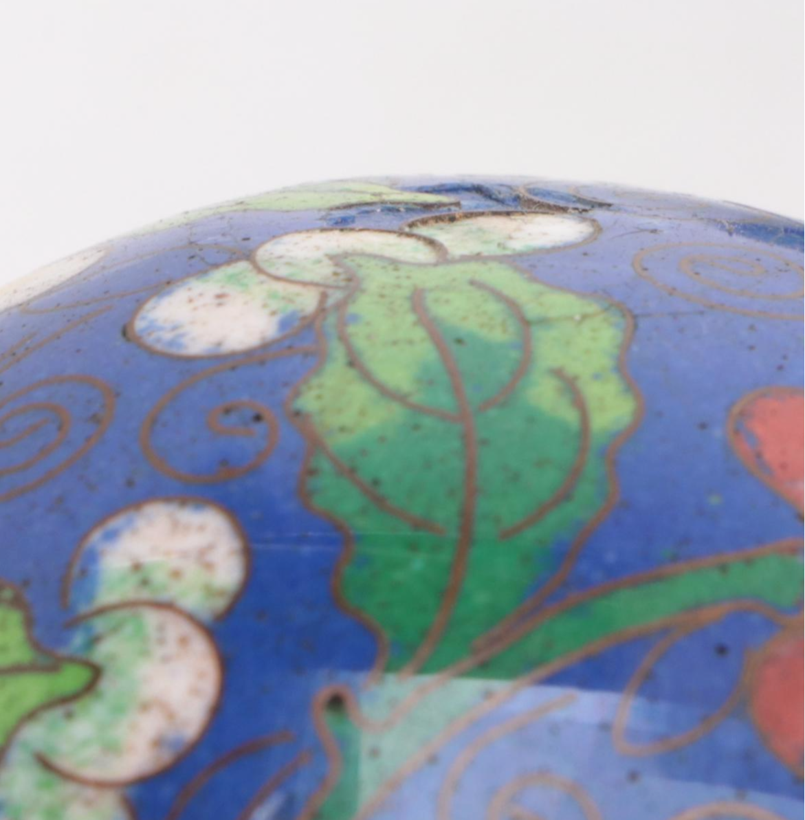 Chinese Cloisonné Enamel Cobalt Blue Vases and Lidded Bowl, 20th Century