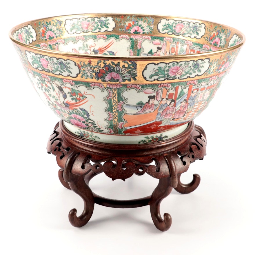 Chinese Rose Mandarin Porcelain Bowl with Hardwood Stand