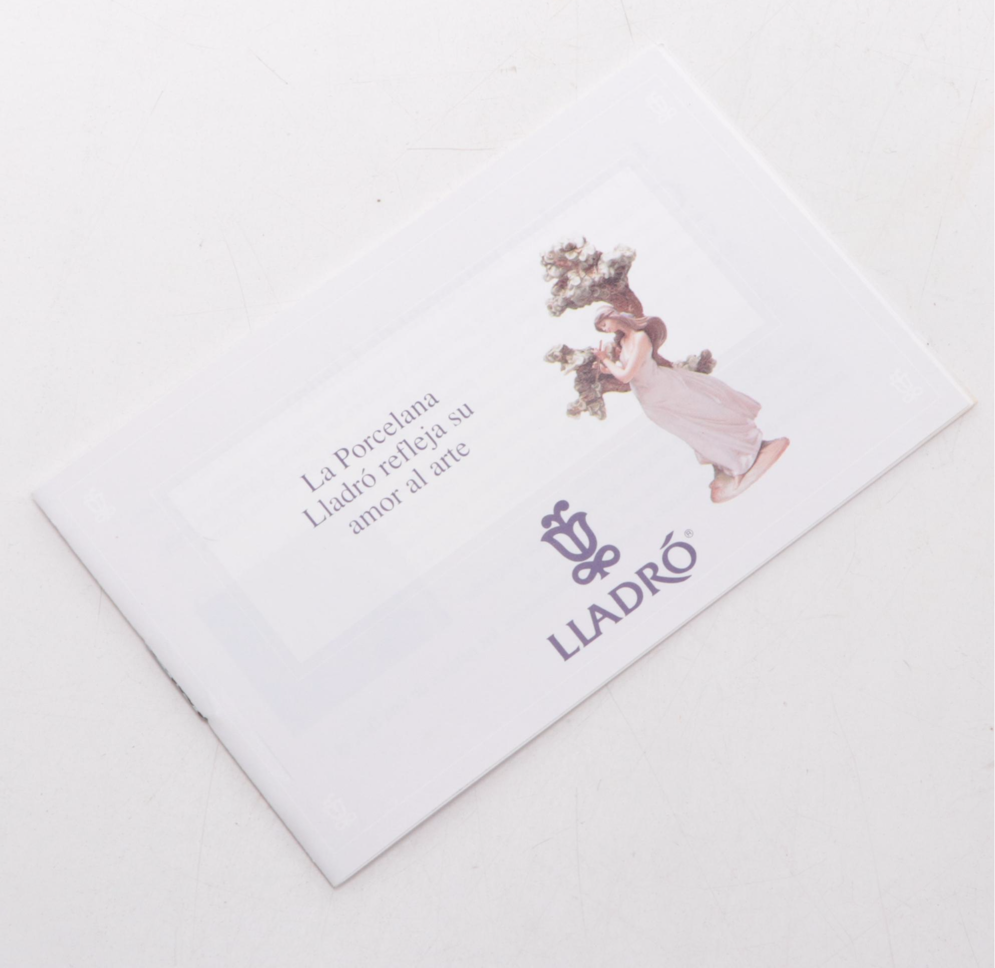 Lladro Daisa #01011 "Girl with Pig" Porcelain Figurine