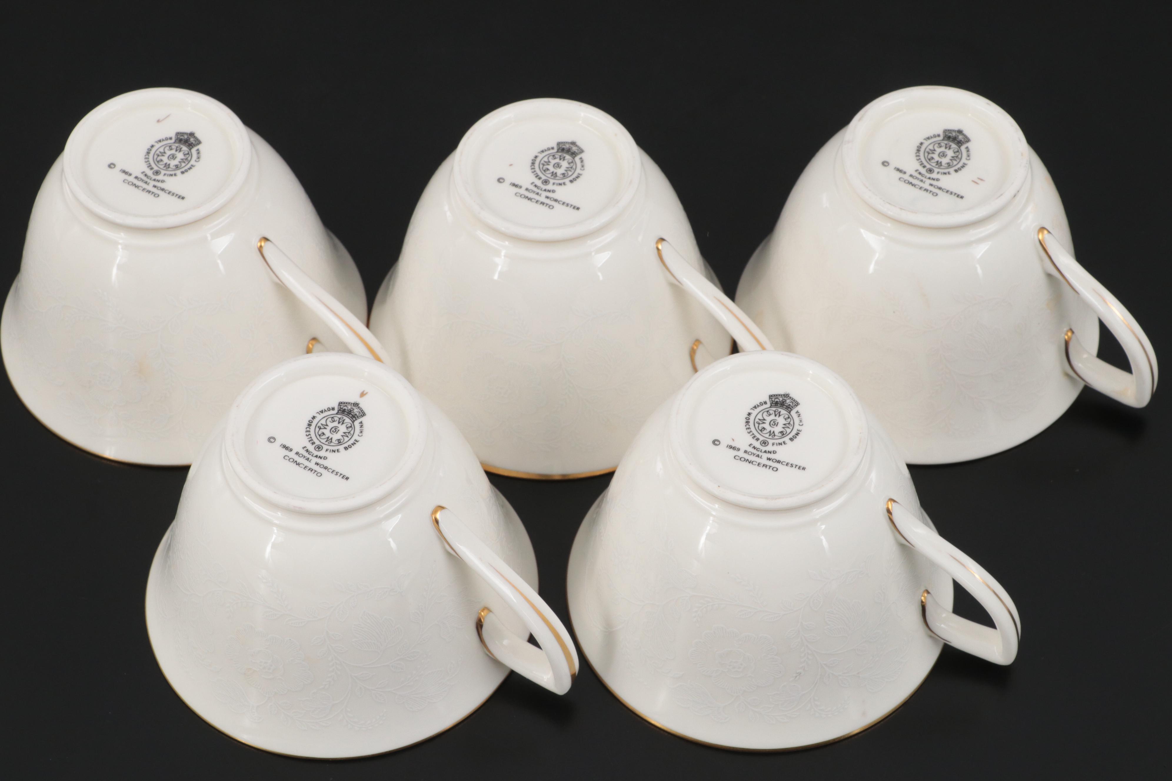 Royal Worcester "Concerto" Dinnerware