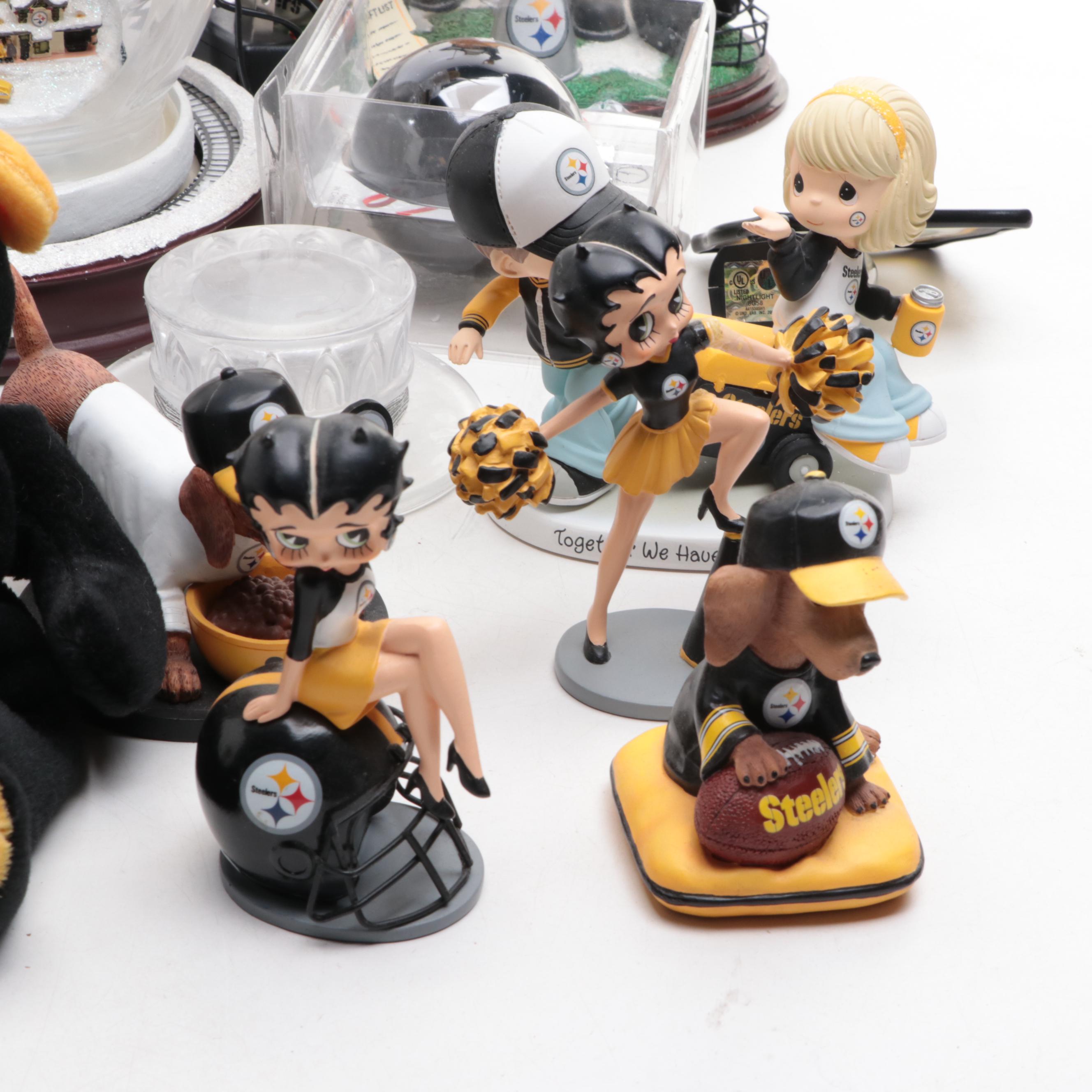Bradford Exchange Pittsburgh Steelers Crystal Snowman and Other Figurines