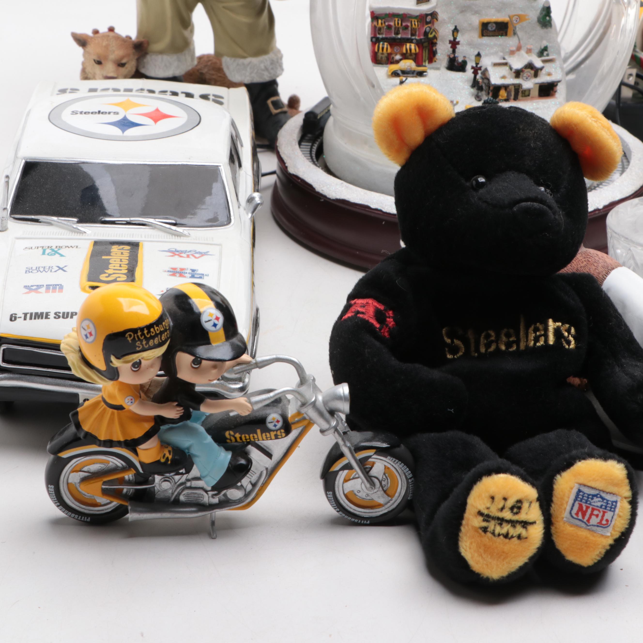 Bradford Exchange Pittsburgh Steelers Crystal Snowman and Other Figurines