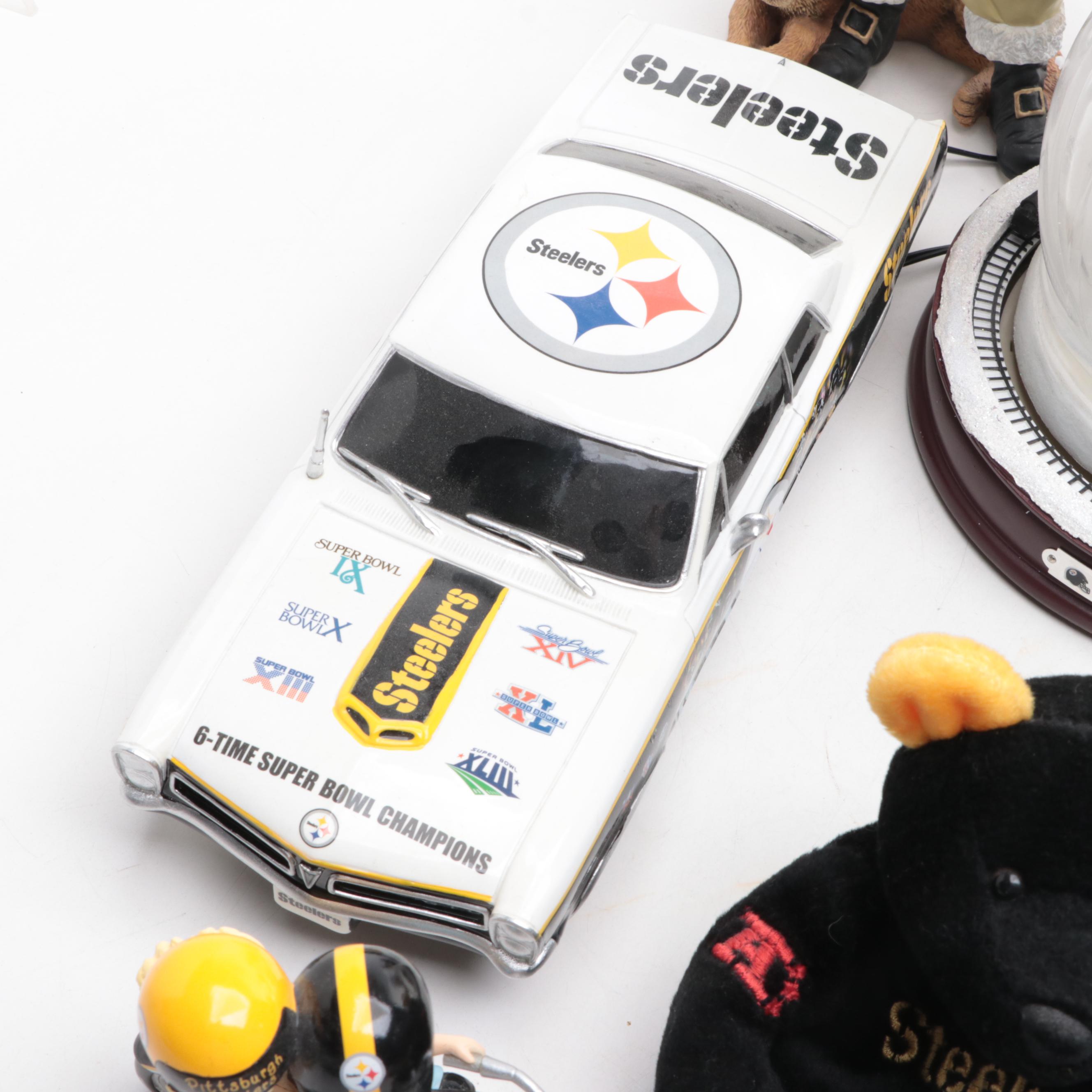 Bradford Exchange Pittsburgh Steelers Crystal Snowman and Other Figurines