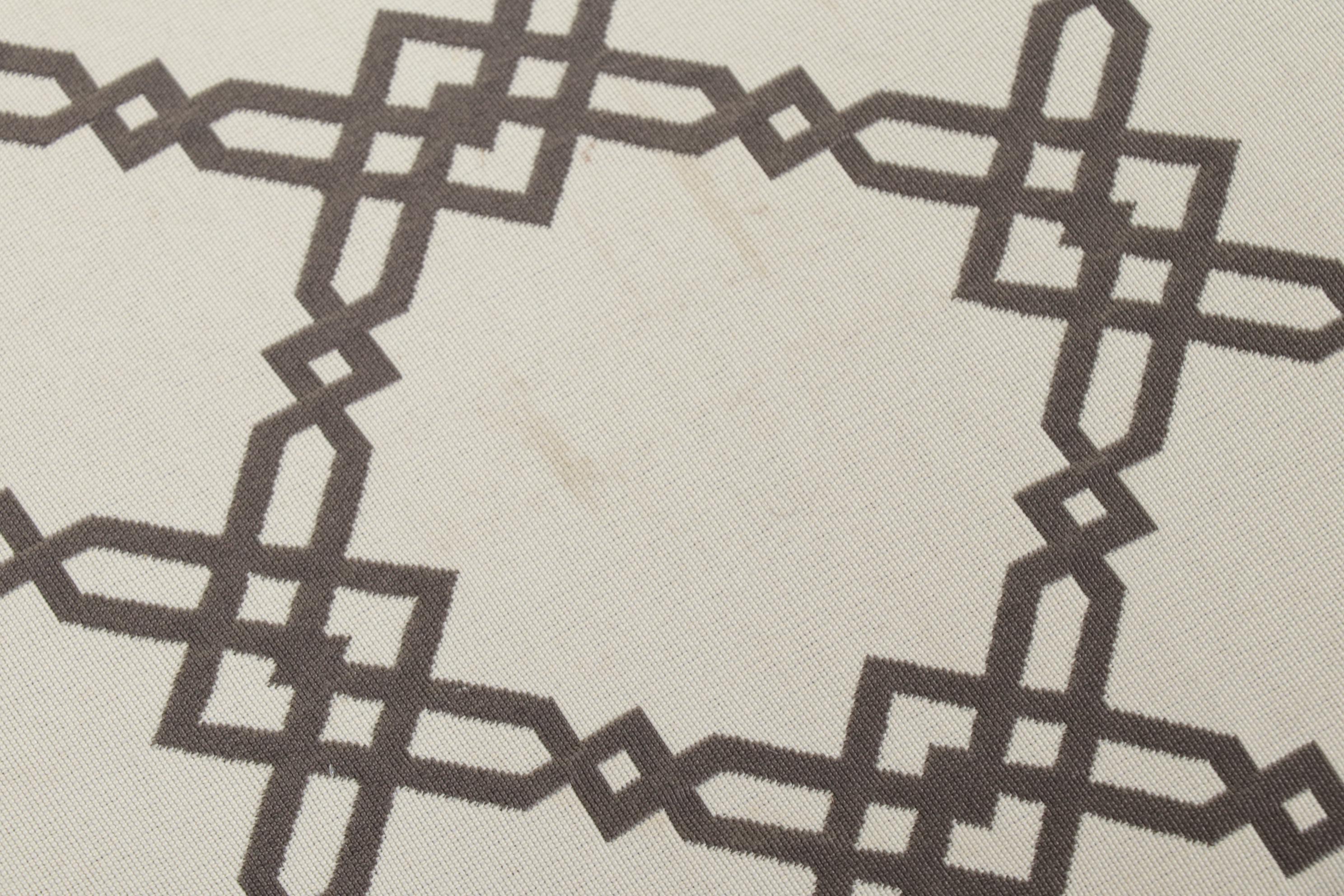 Ashley Furniture "Daystar" Oversized Cocktail Ottoman