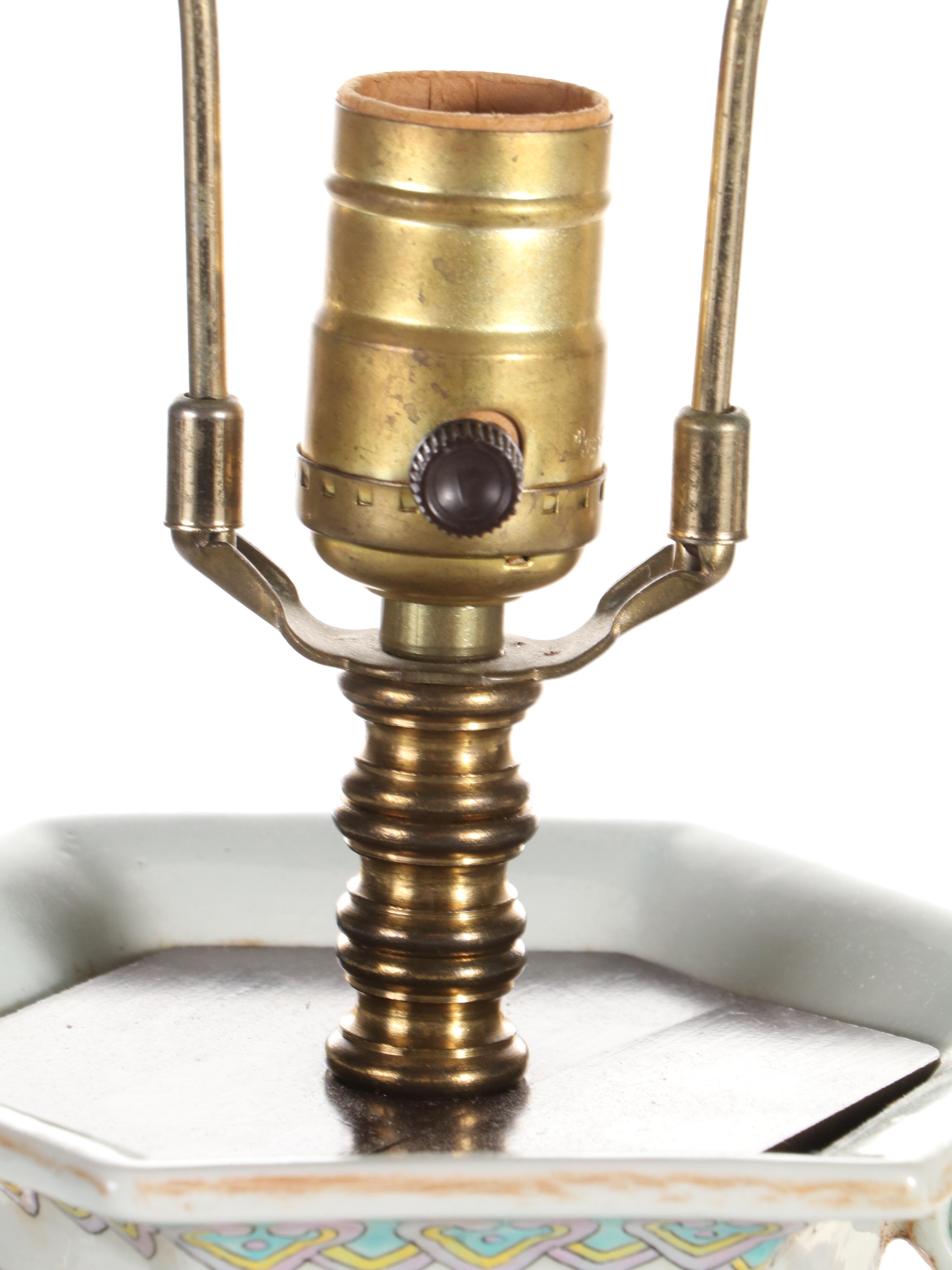 Chinese Hand-Painted Peonies and Swallows Porcelain Vase Table Lamp