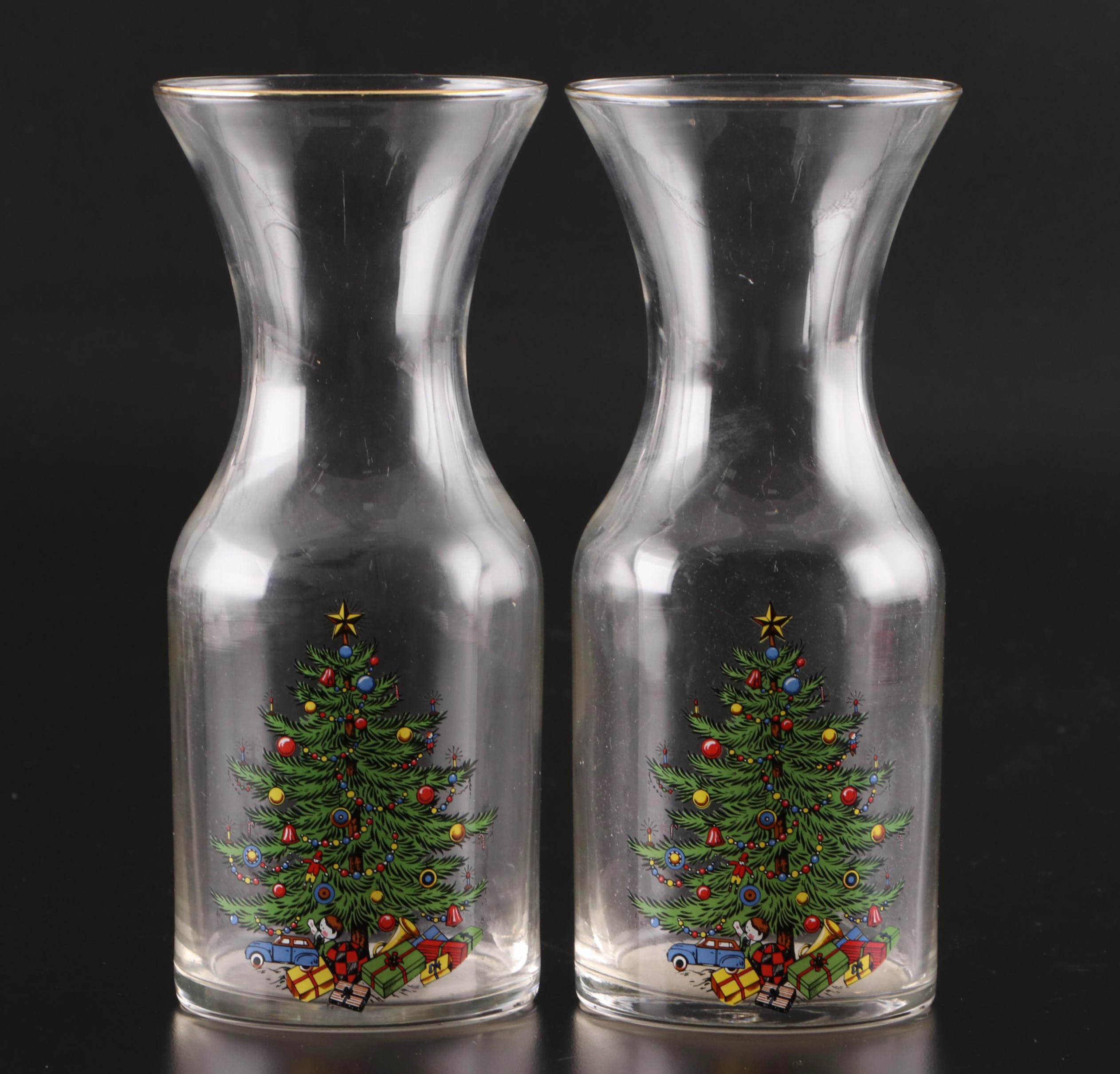 Culver Seasonal Cocktail Glass and More Christmas Theme Drinkware
