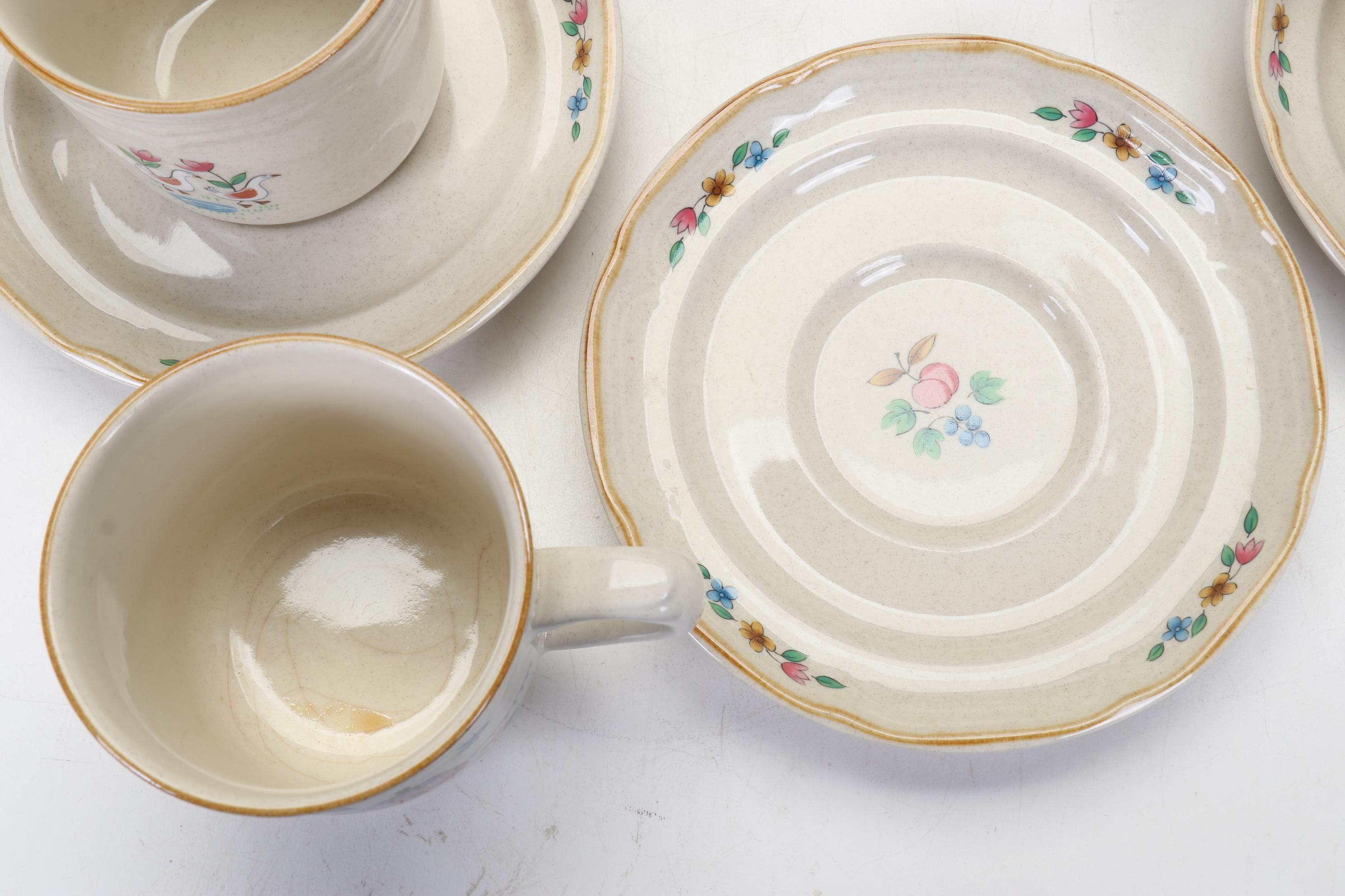 International Tableworks "Heartland" Stoneware Dinnerwear, Late 20th Century