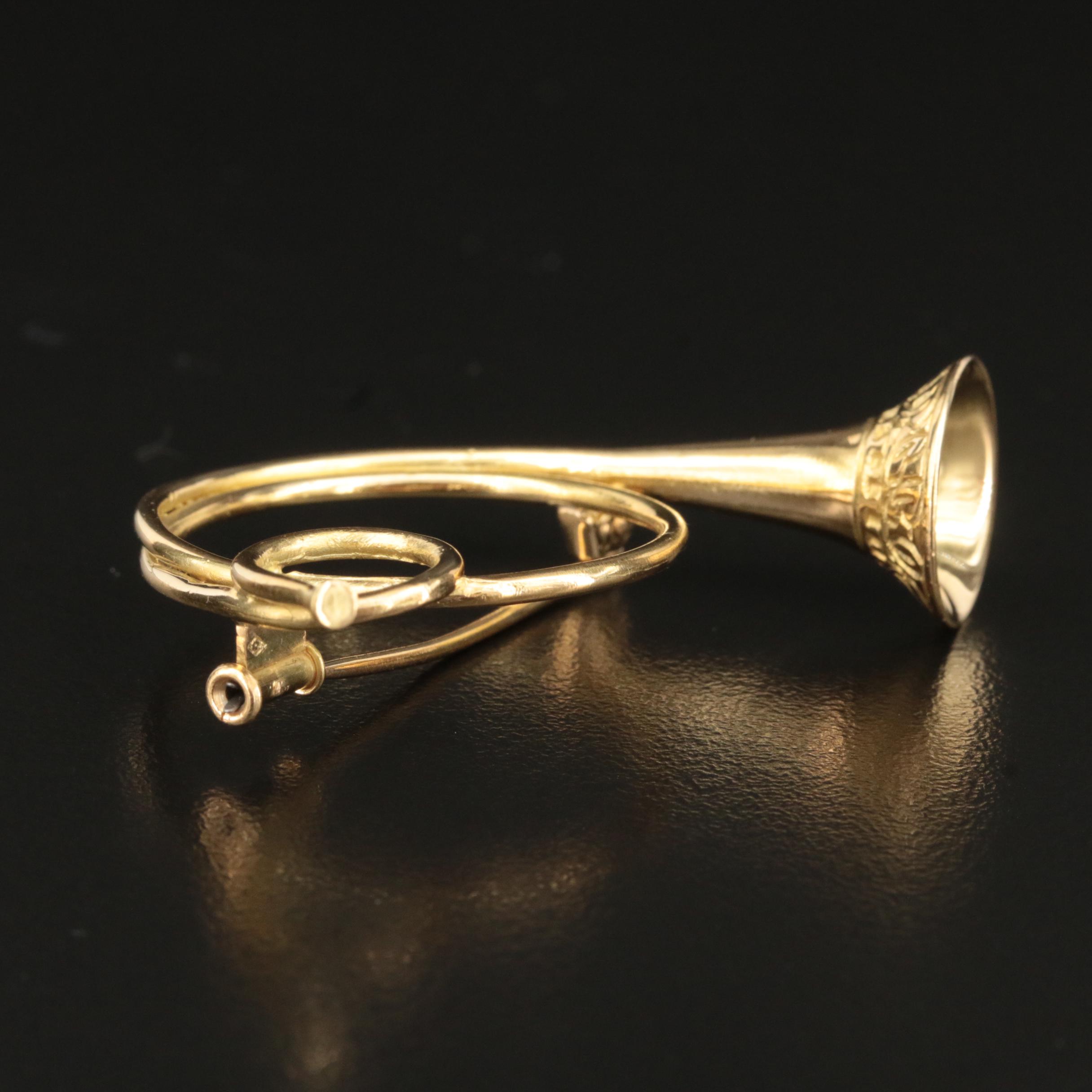 Vintage Austrian "Trompe de Chasse" 18K Hunting Horn Brooch