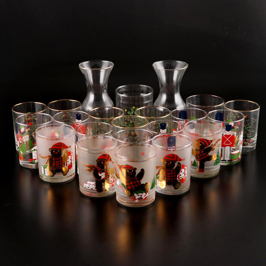 Culver Seasonal Cocktail Glass and More Christmas Theme Drinkware