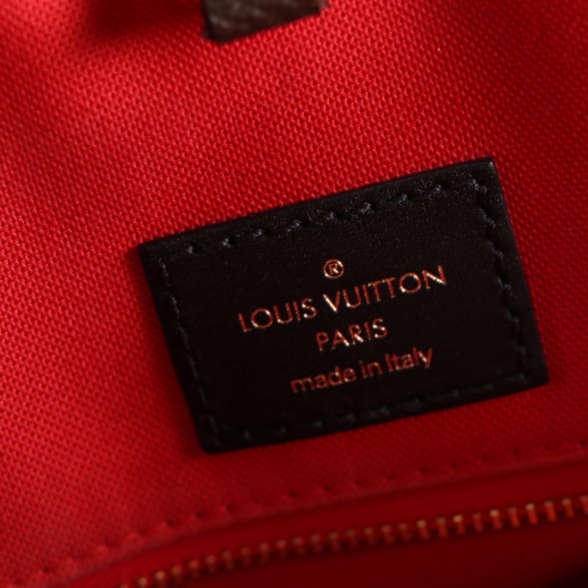 Louis Vuitton Onthego GM Tote Bag in Monogram Giant Reverse Canvas