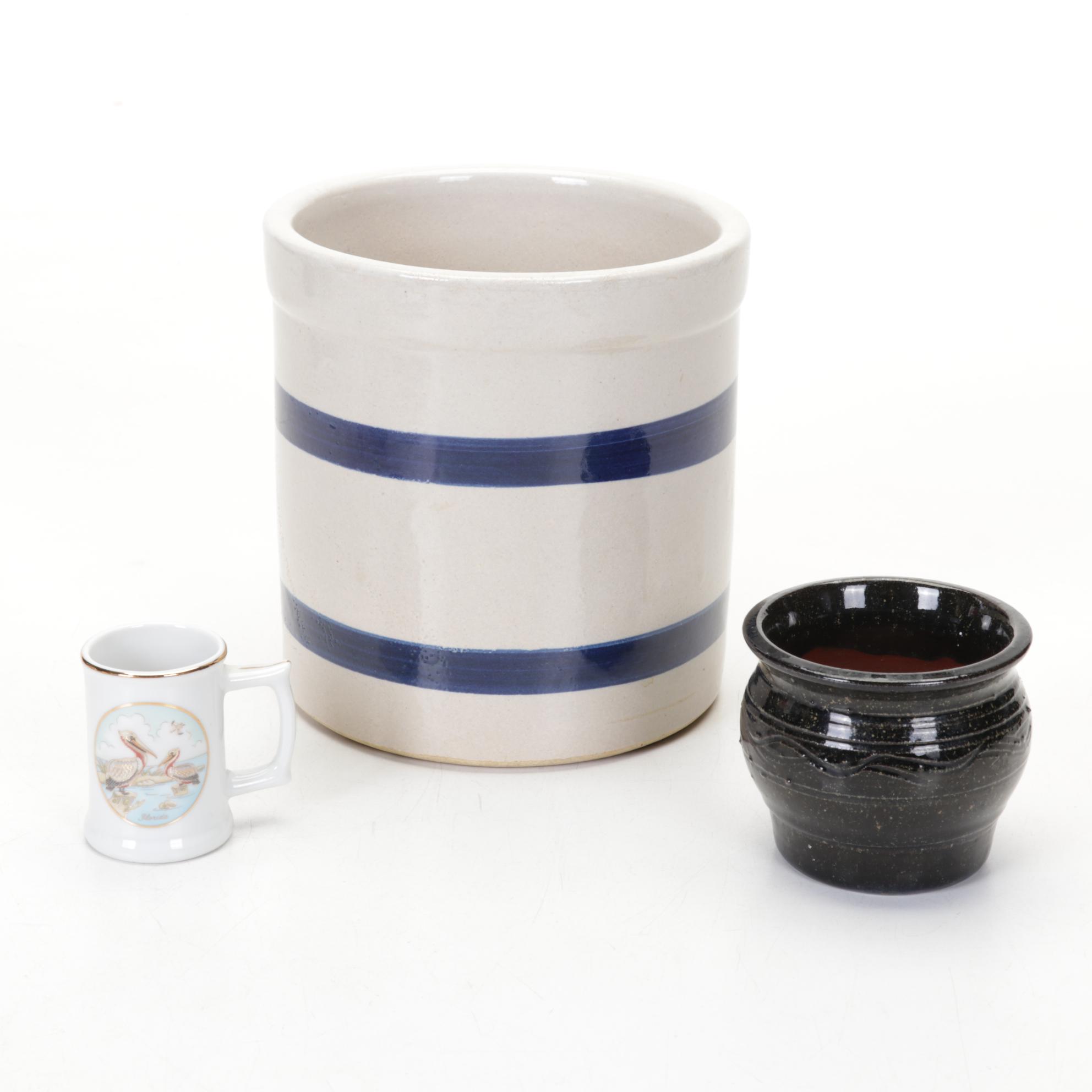 Red Cardinal Watercolor with Bird Themed Table Top Décor Collection