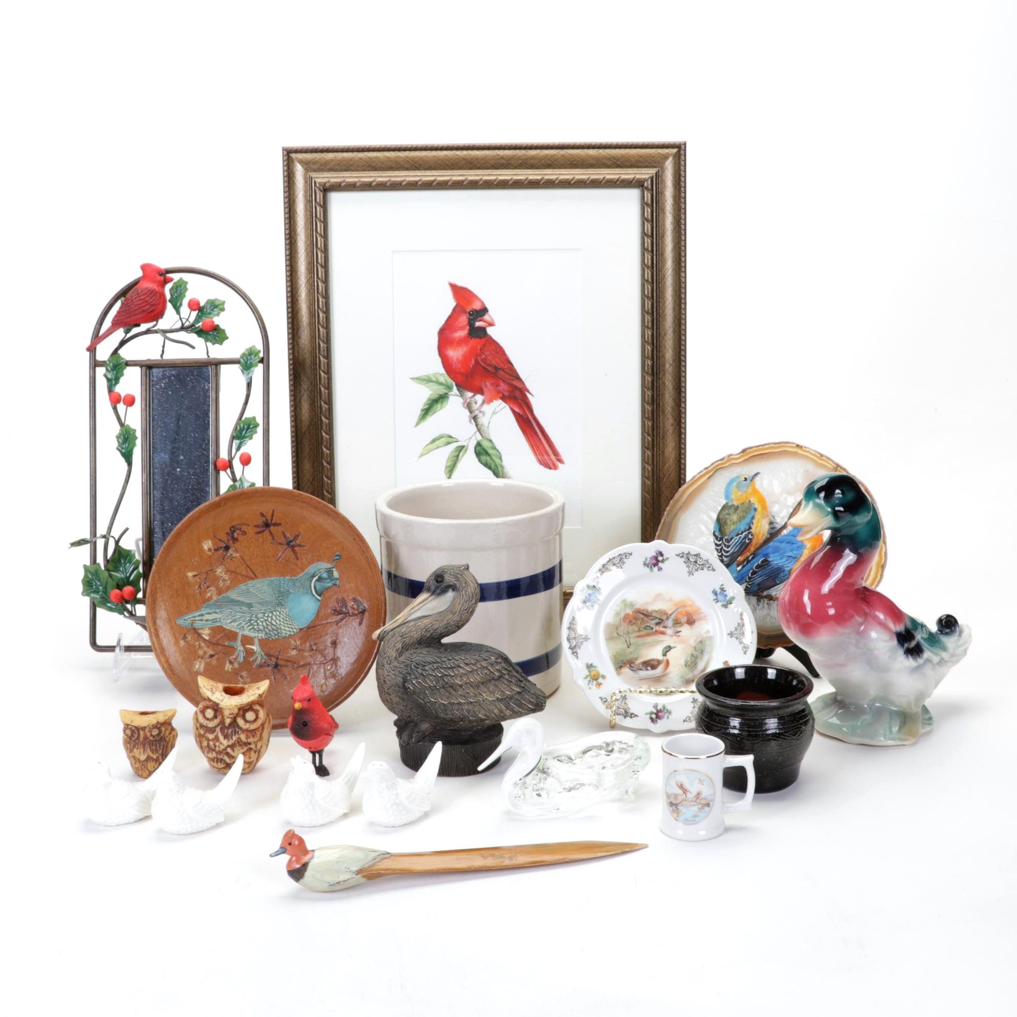 Red Cardinal Watercolor with Bird Themed Table Top Décor Collection