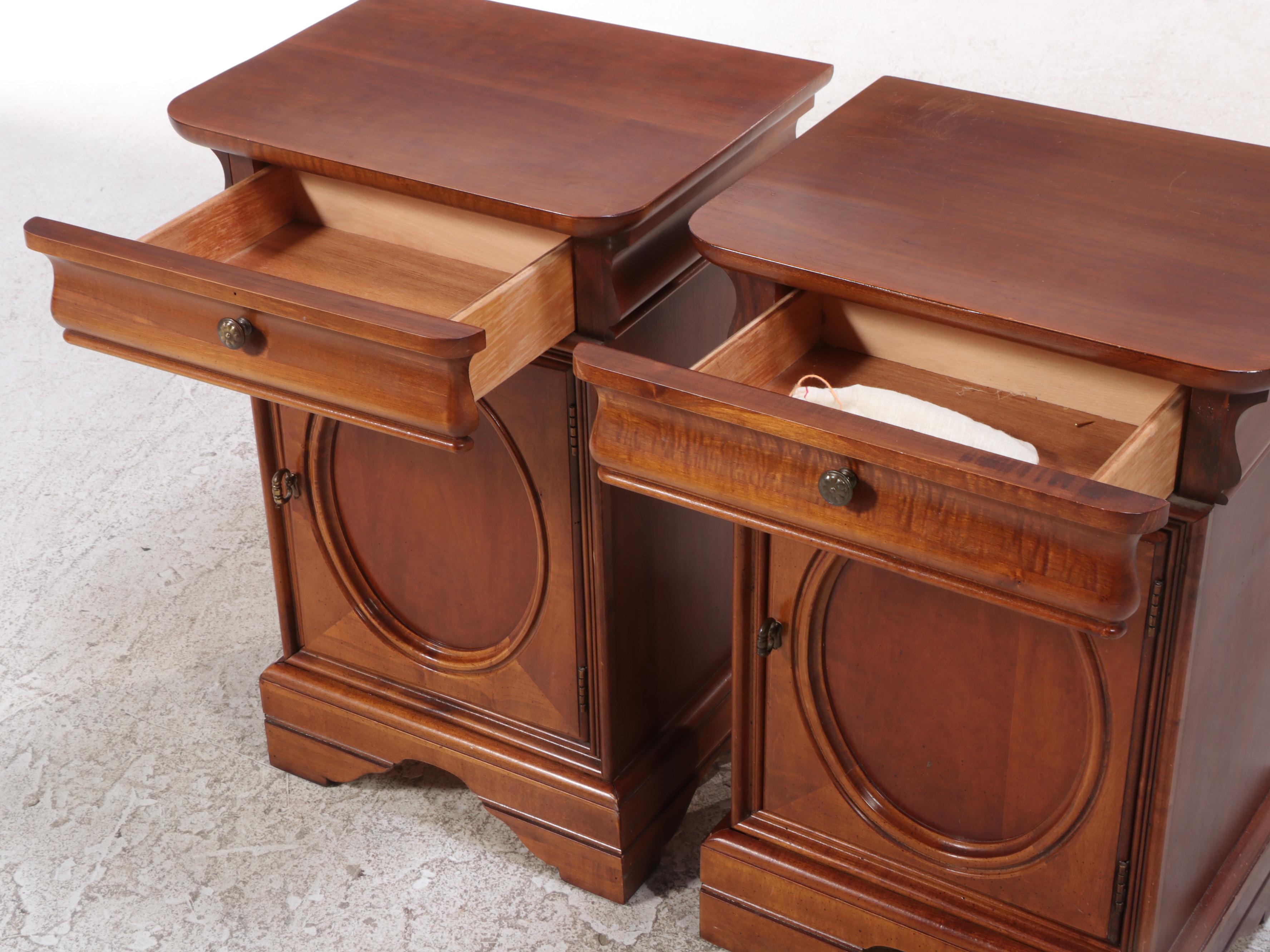 Pair of Lexington Furniture Empire Style Cherrywood and Maple Nightstands