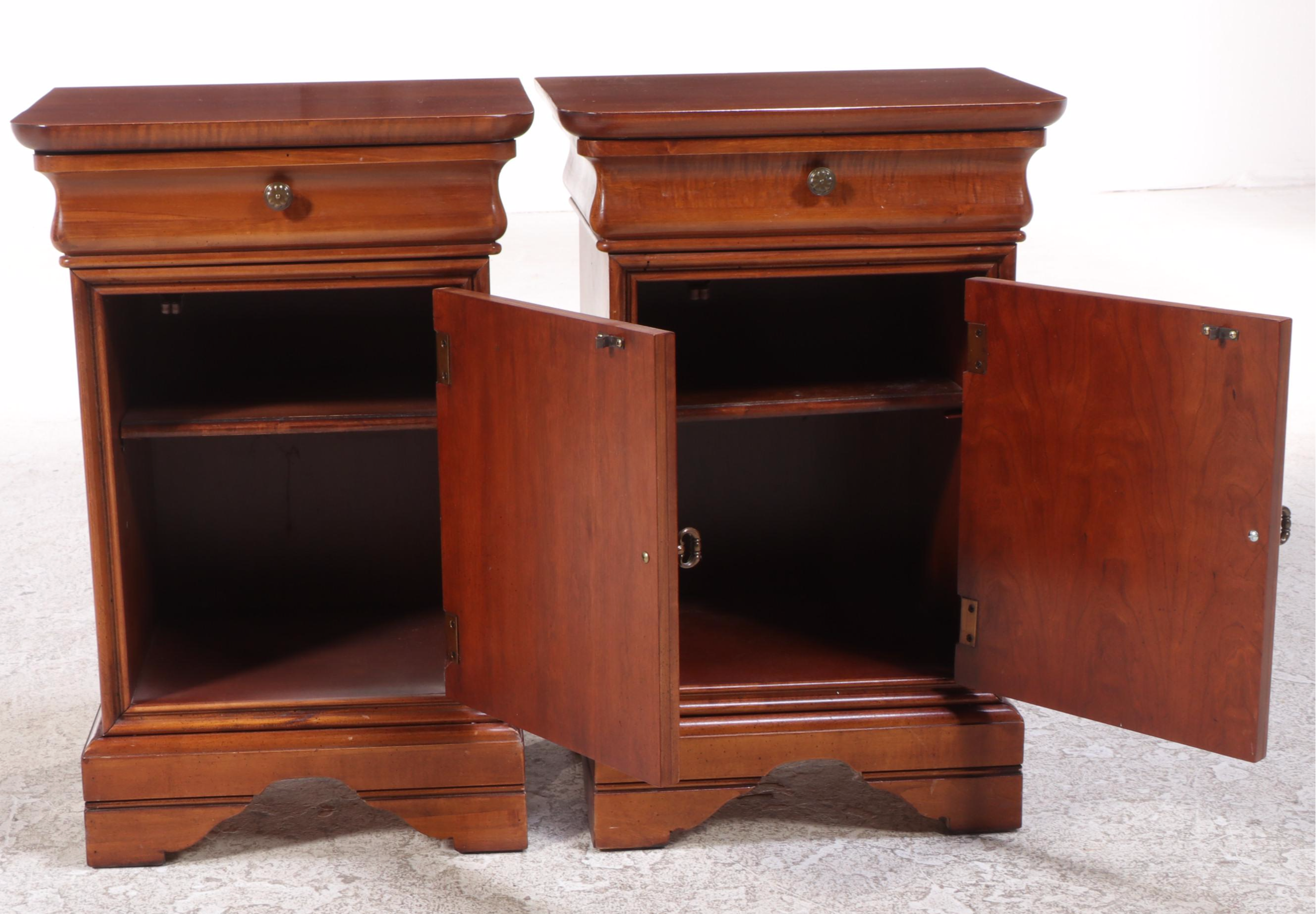 Pair of Lexington Furniture Empire Style Cherrywood and Maple Nightstands