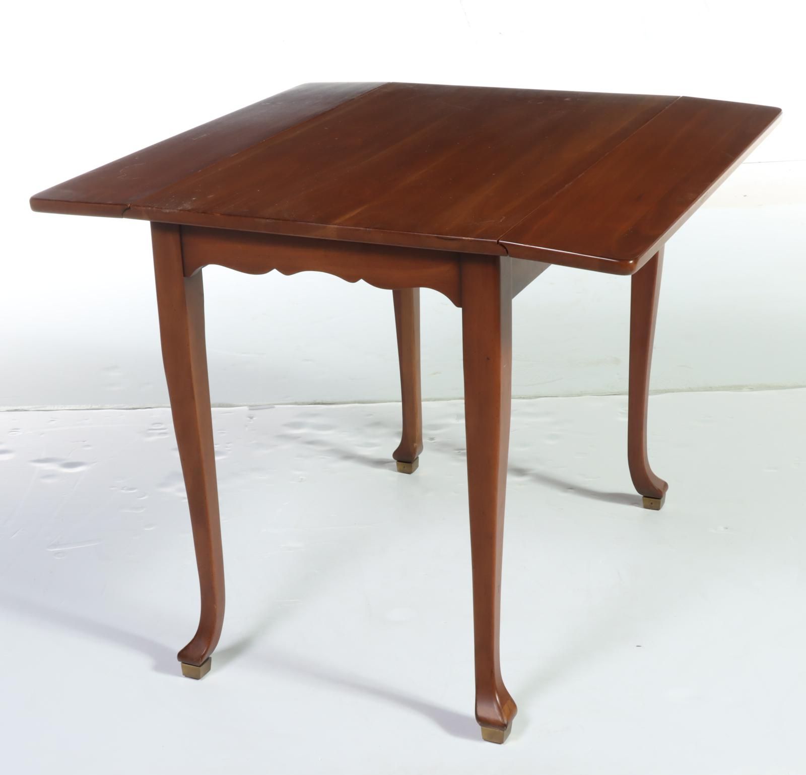 Queen Anne Style Cherrywood Pembroke Table, 20th Centurty