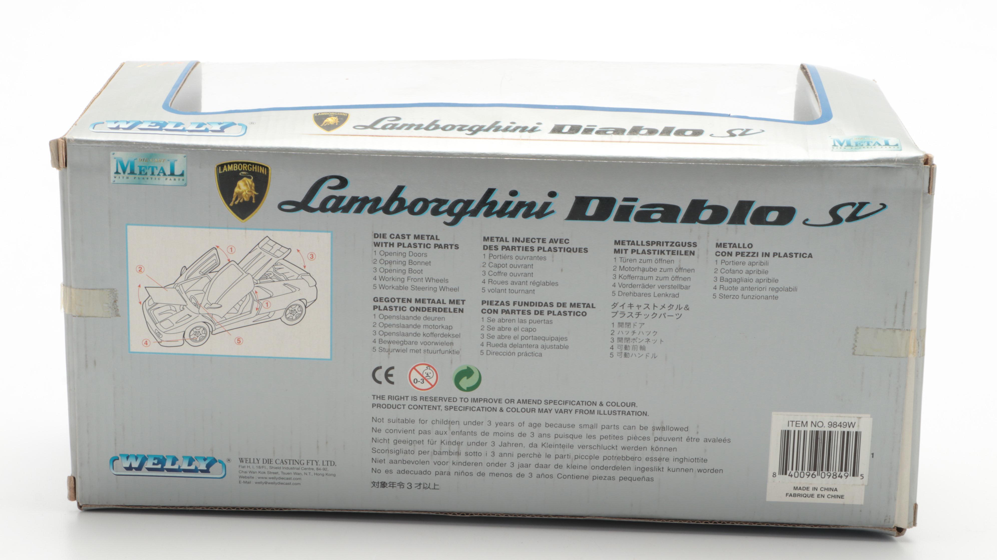 Maisto, Welly and Bburago Model Cars Including Hummer H2 SUT Concept