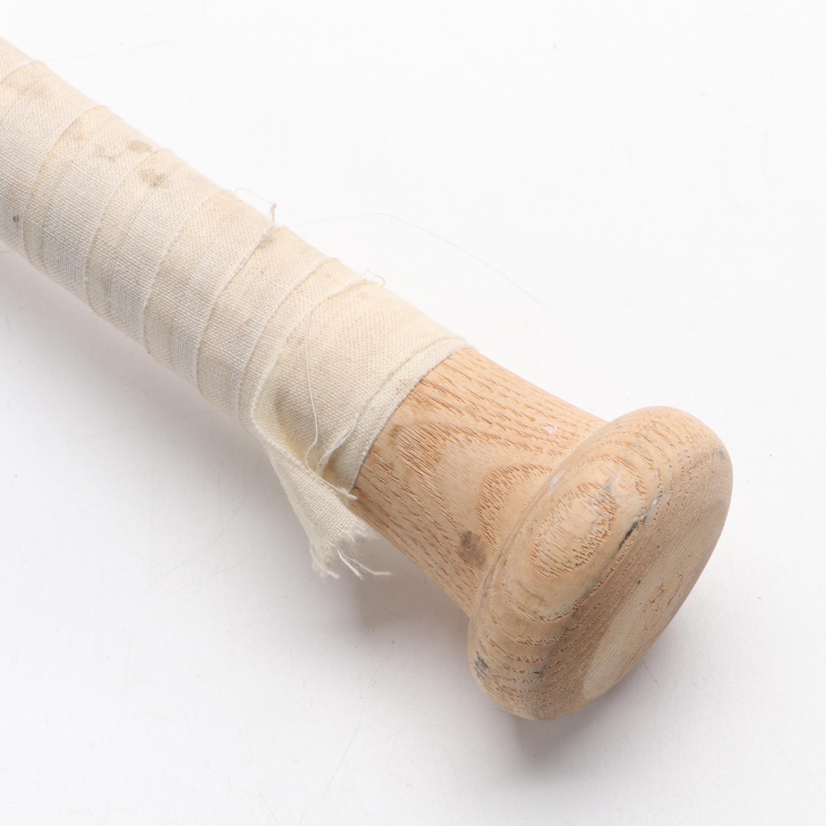 2005 Chicago White Sox World Series Bat with Frank Thomas Figure and More