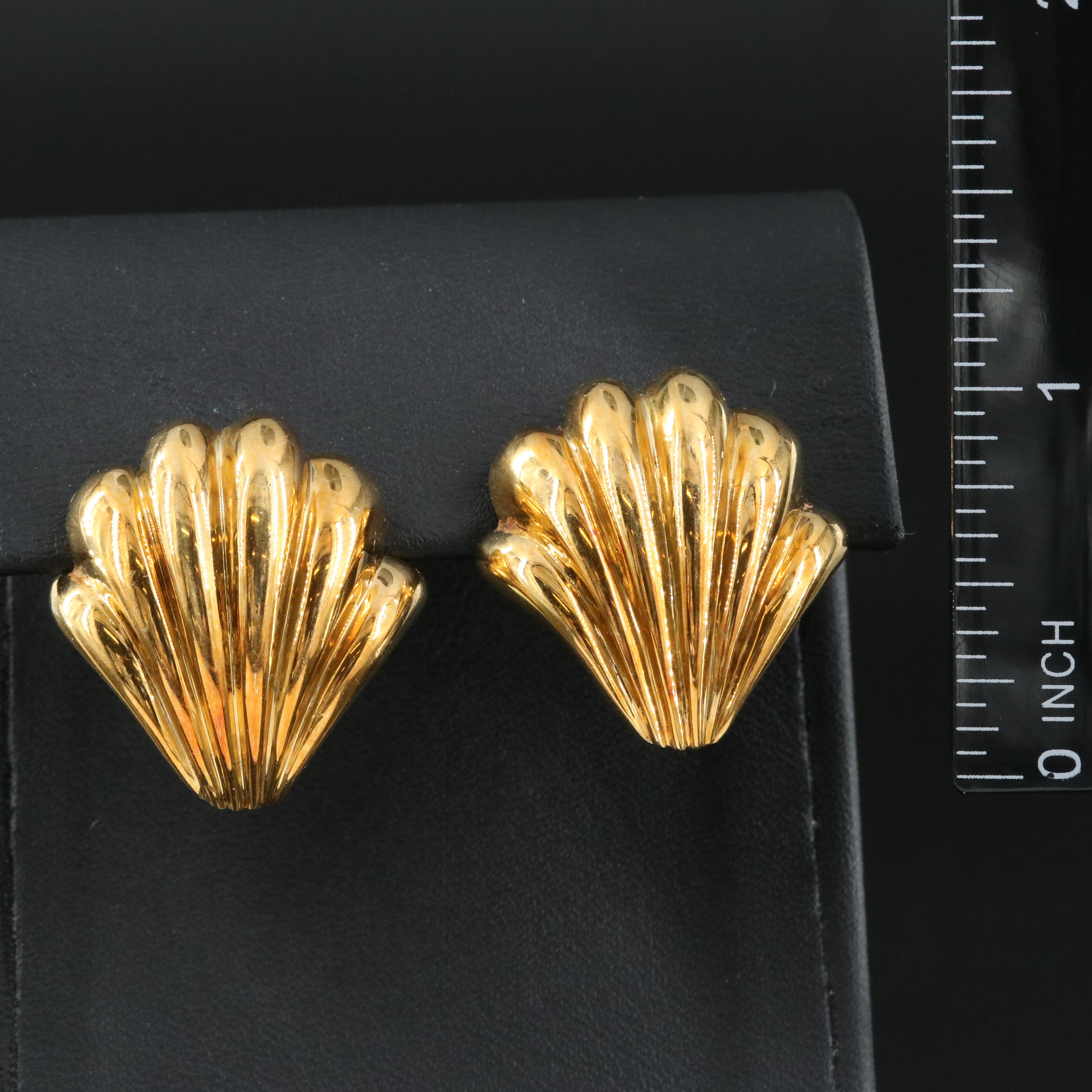 18K Fluted Earrings