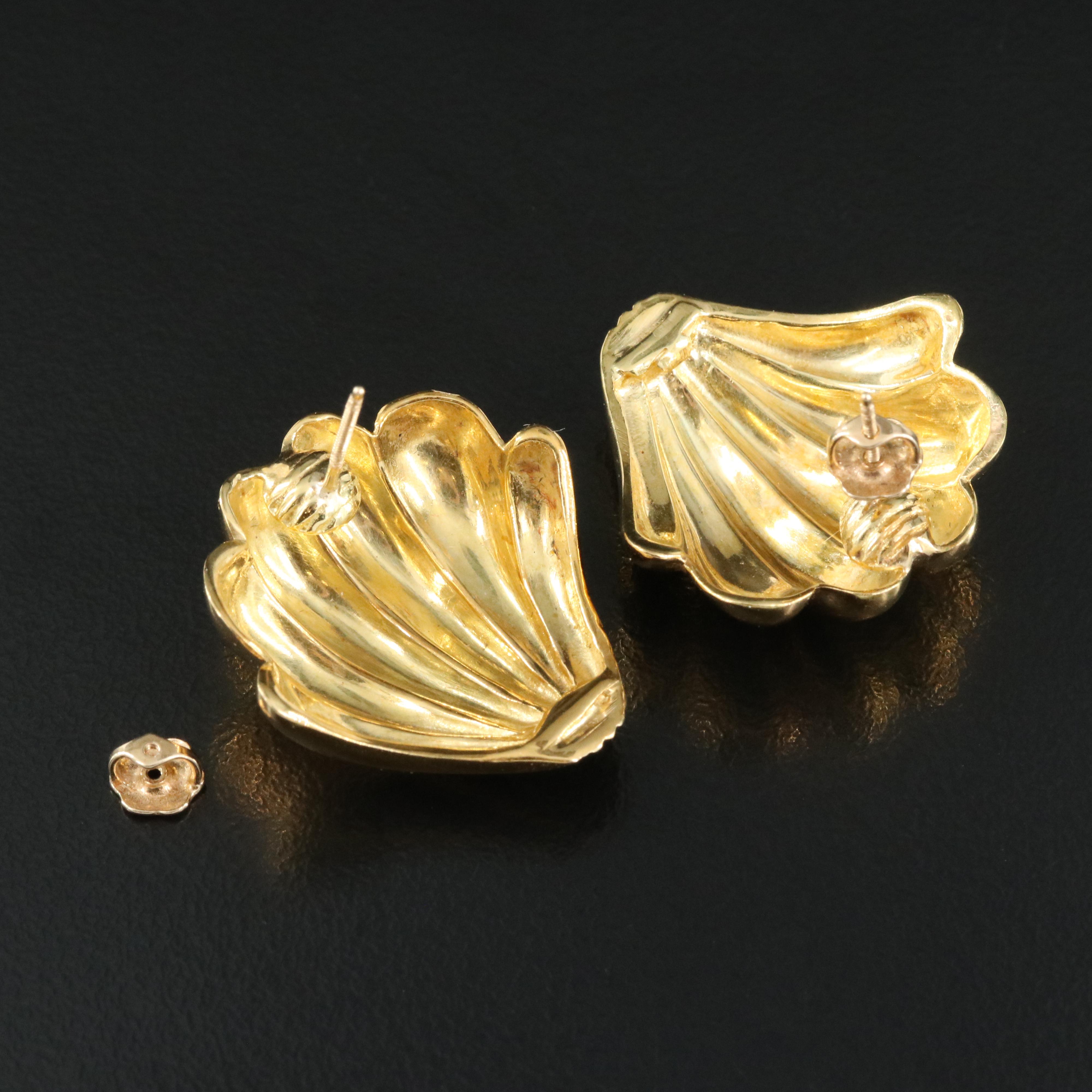 18K Fluted Earrings
