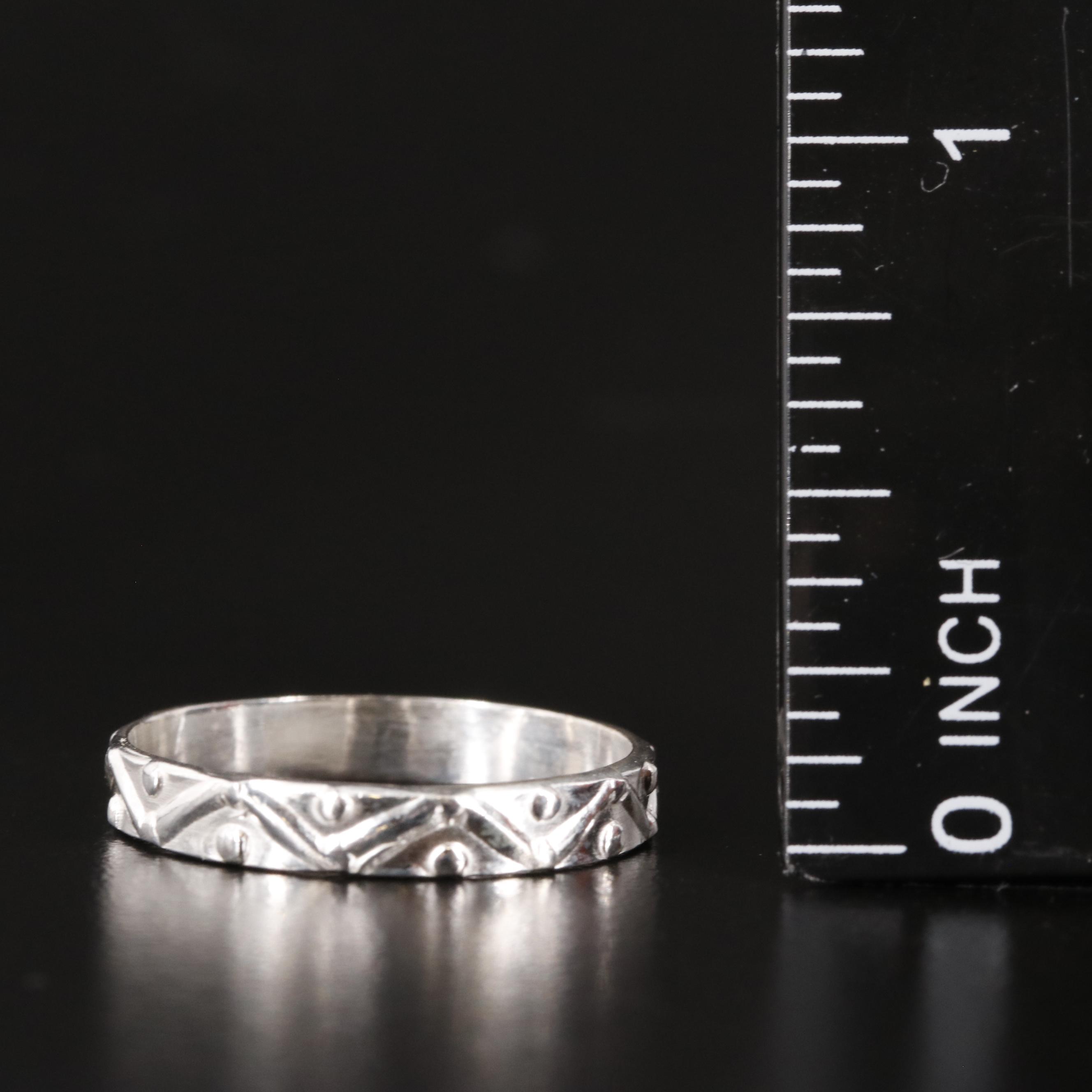 Sterling Zig Zag Band