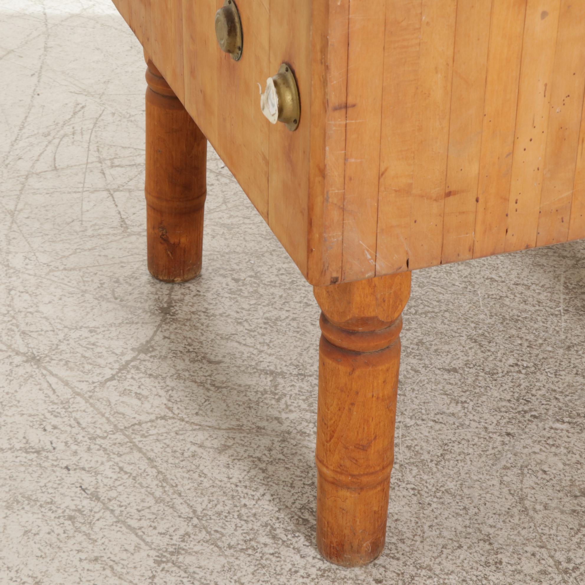 Large Maple Top Butcher's Block Table, Early 20th Century