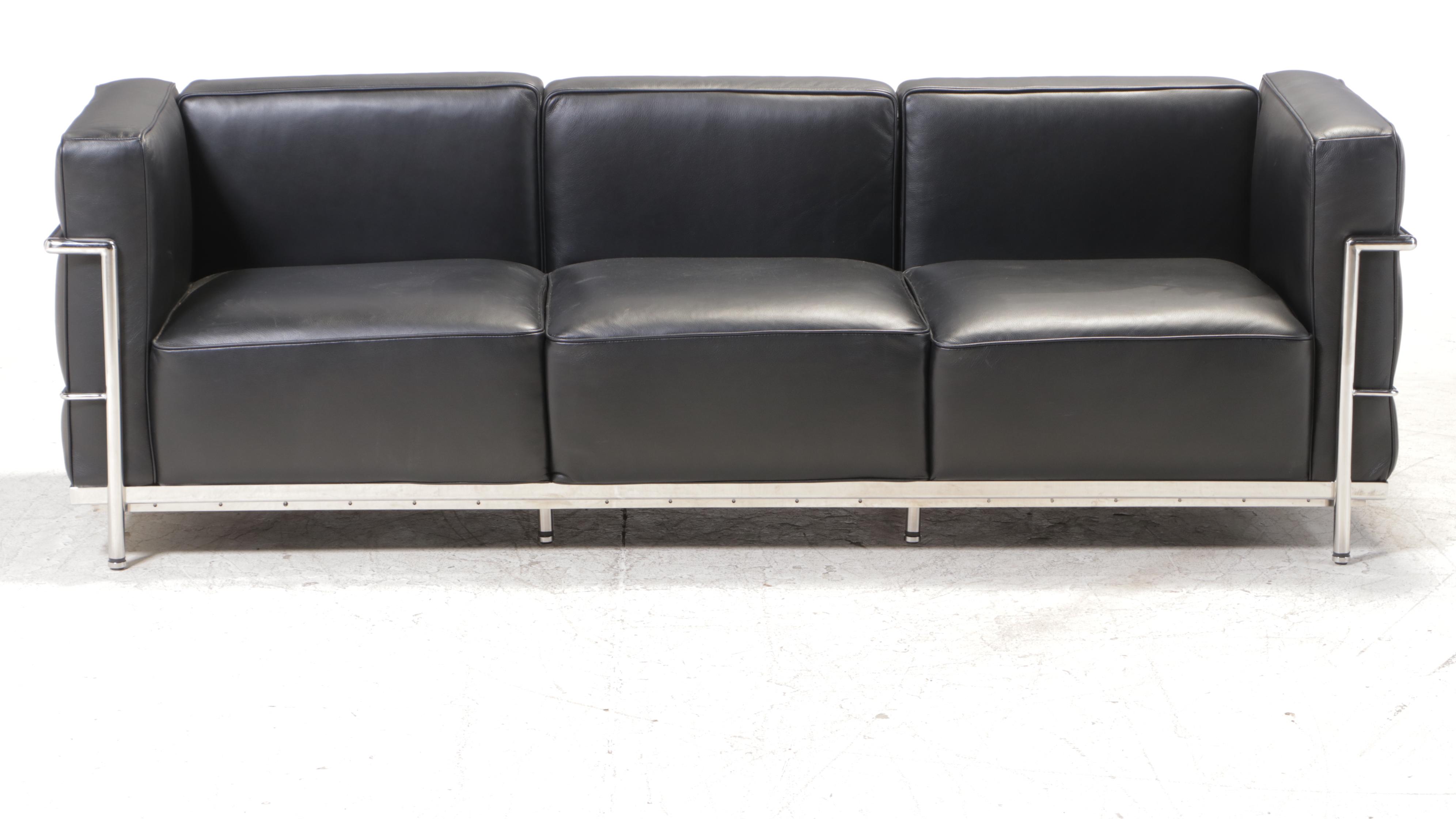 Black Leather and Chrome Sofa After Le Corbusier's Grande Model