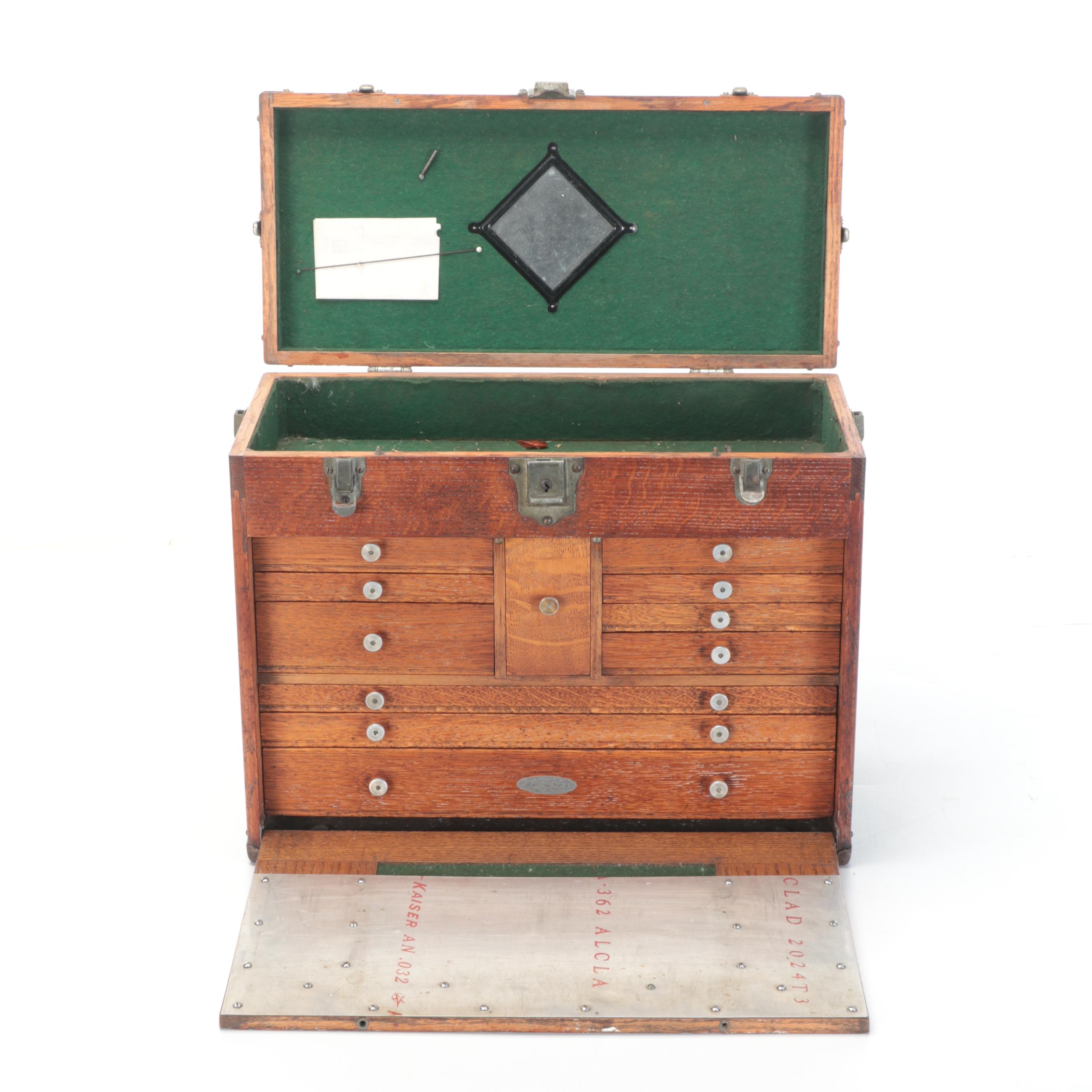 H. Gerstner & Sons Quartersawn Oak Machinist's Chest, 20th Century