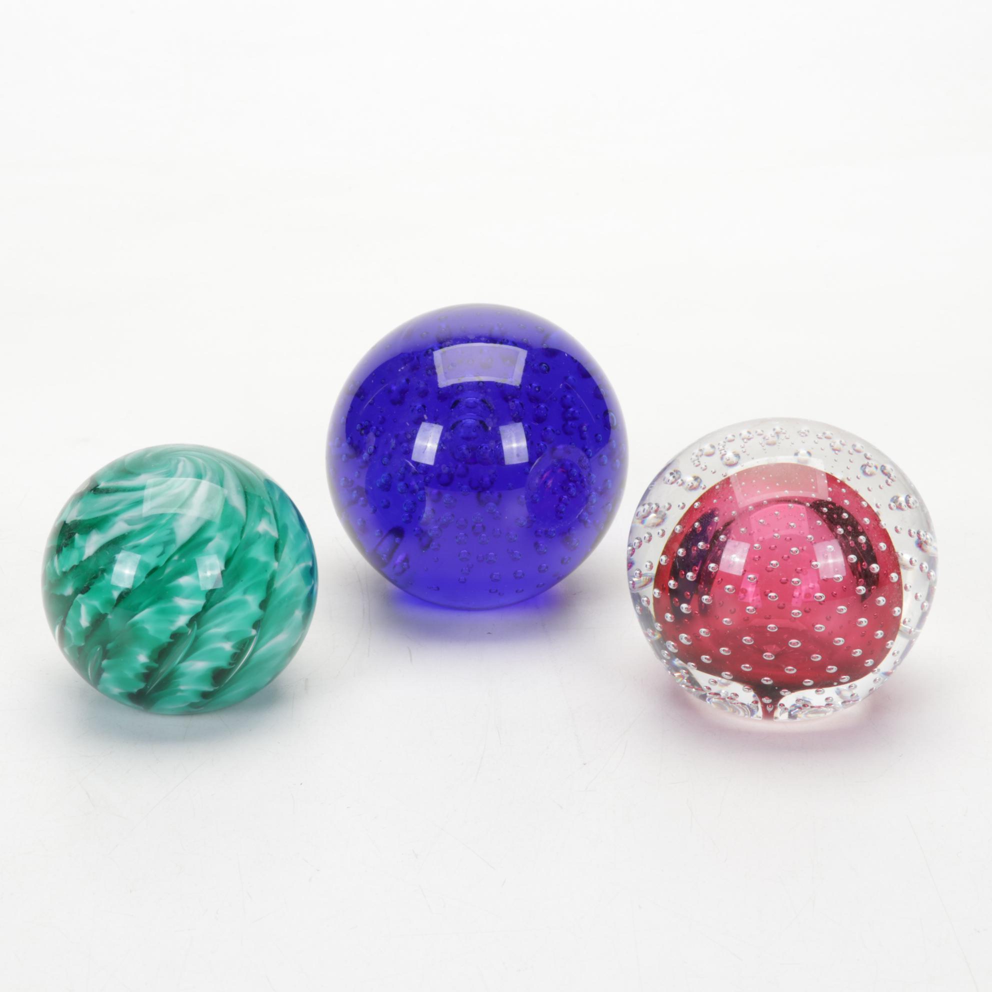 R. Gibson and Others Art Glass Controlled Bubble Paperweights, Ashtrays, Vase