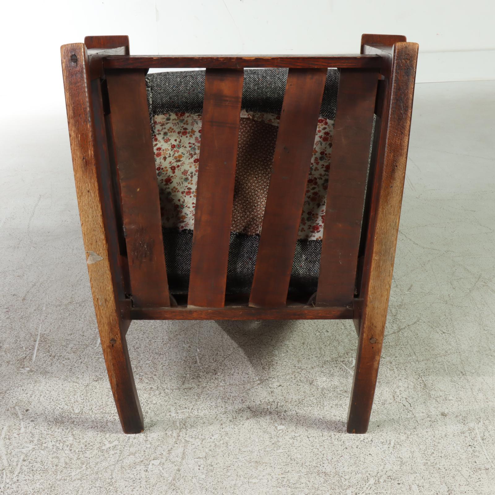 Limbert Arts and Crafts Oak Rocker, Early 20th Century