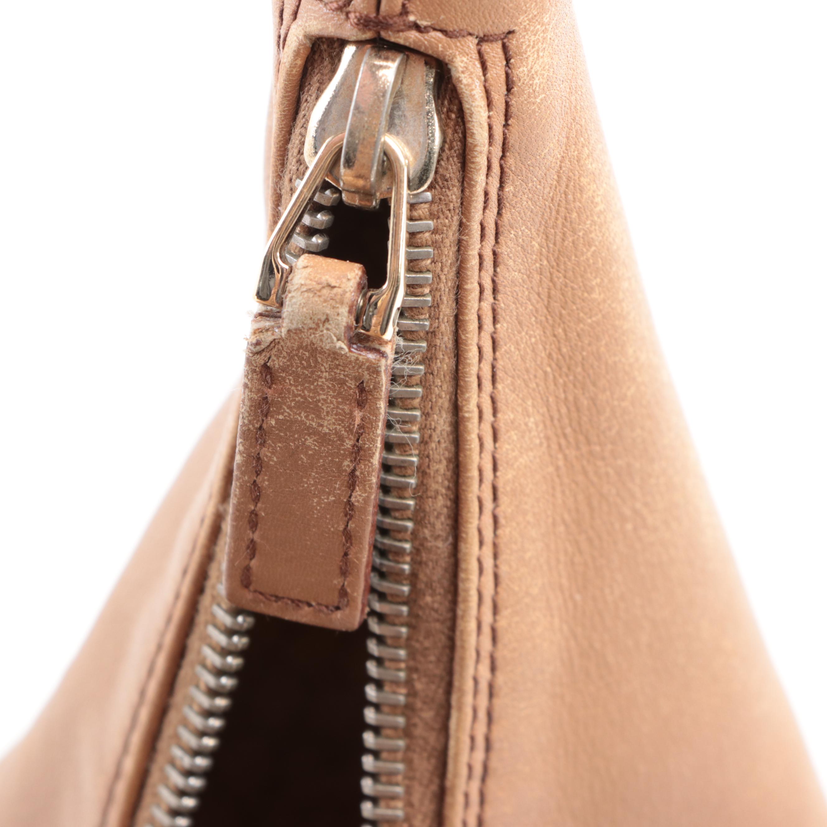 Gucci Hobo Shoulder Bag in Full-Grained Leather