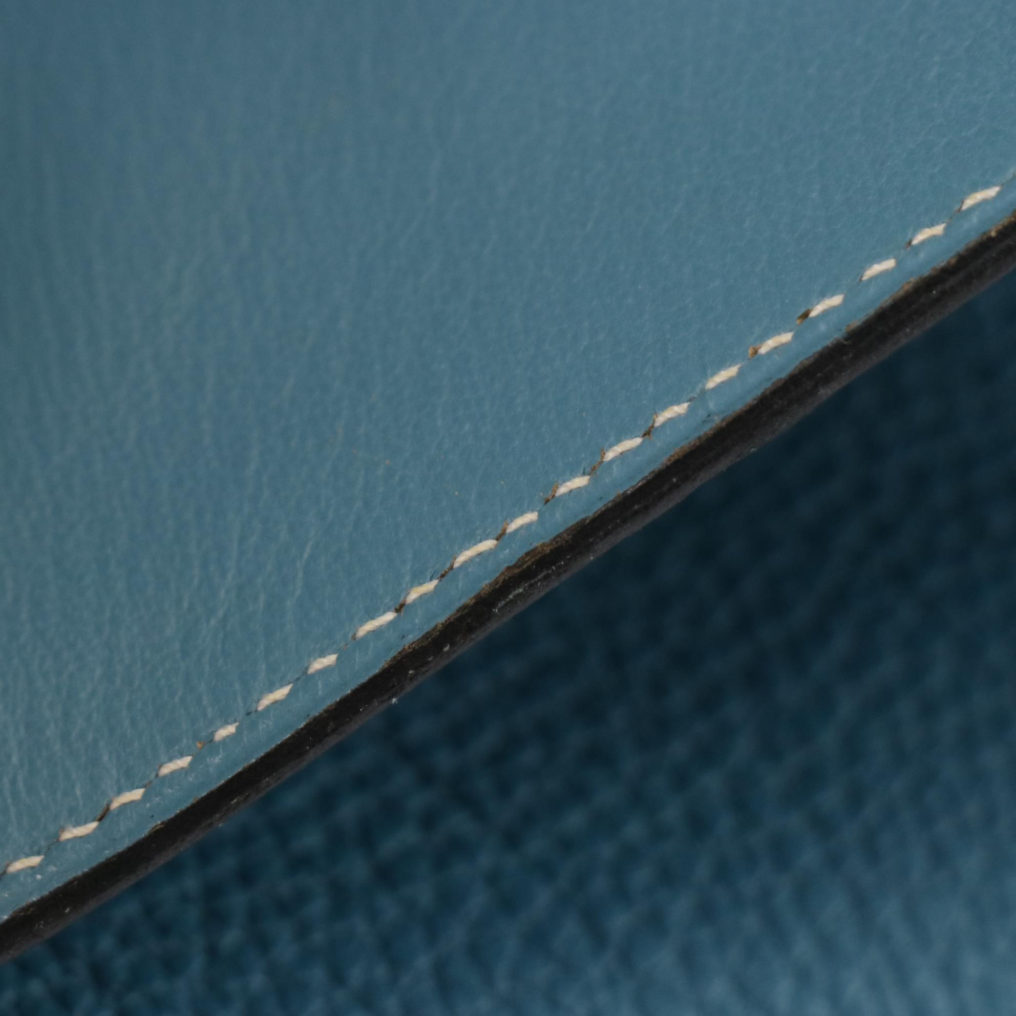 Hermès Shoulder Kelly 42 Bag in Blue Jean Clemence Leather